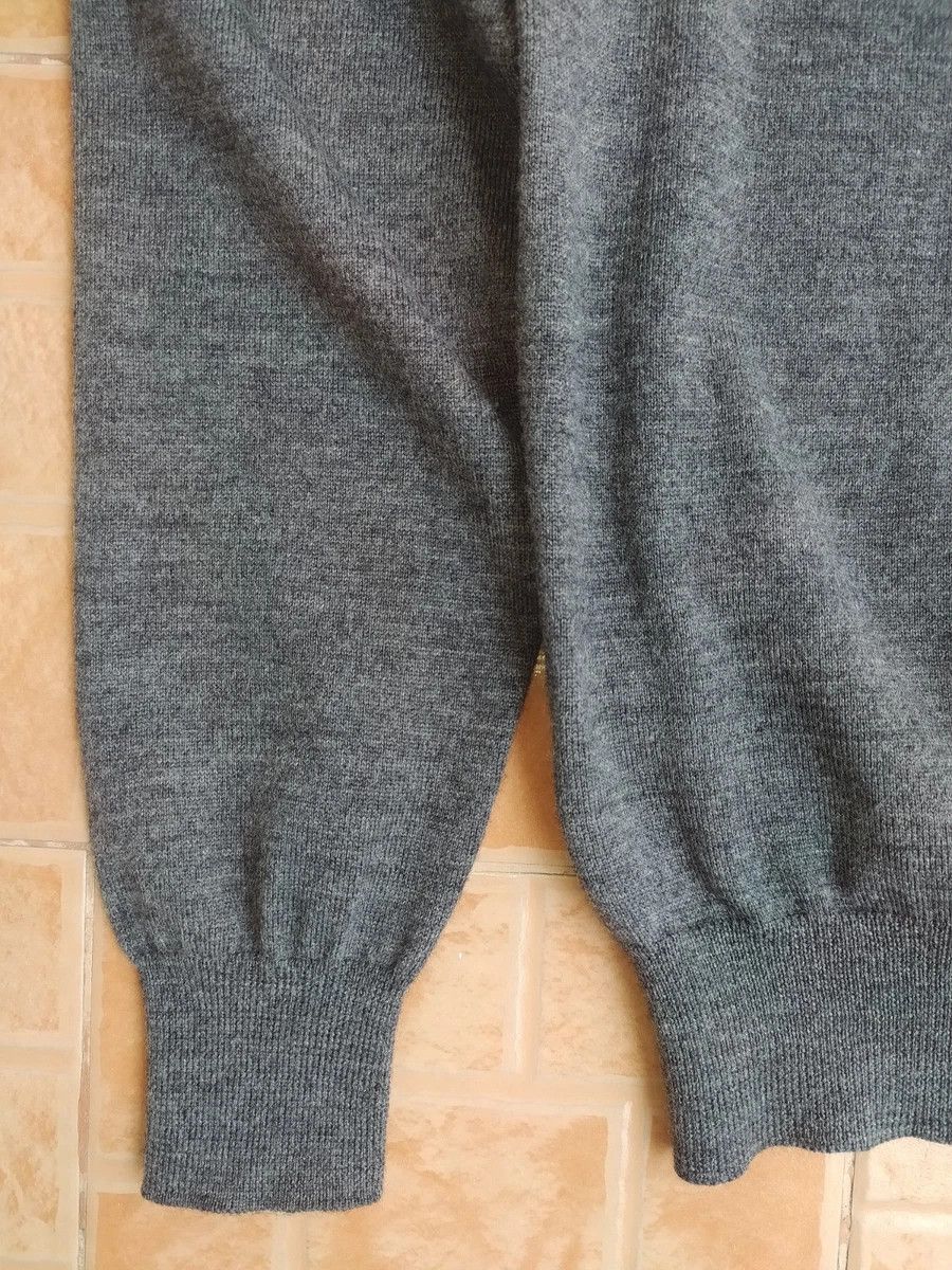 Cruciani CRUCIANI WOOL BUTTON CARDIGAN SWEATER SIZE 46 GRAY Size US S / EU 44-46 / 1 - 3 Thumbnail