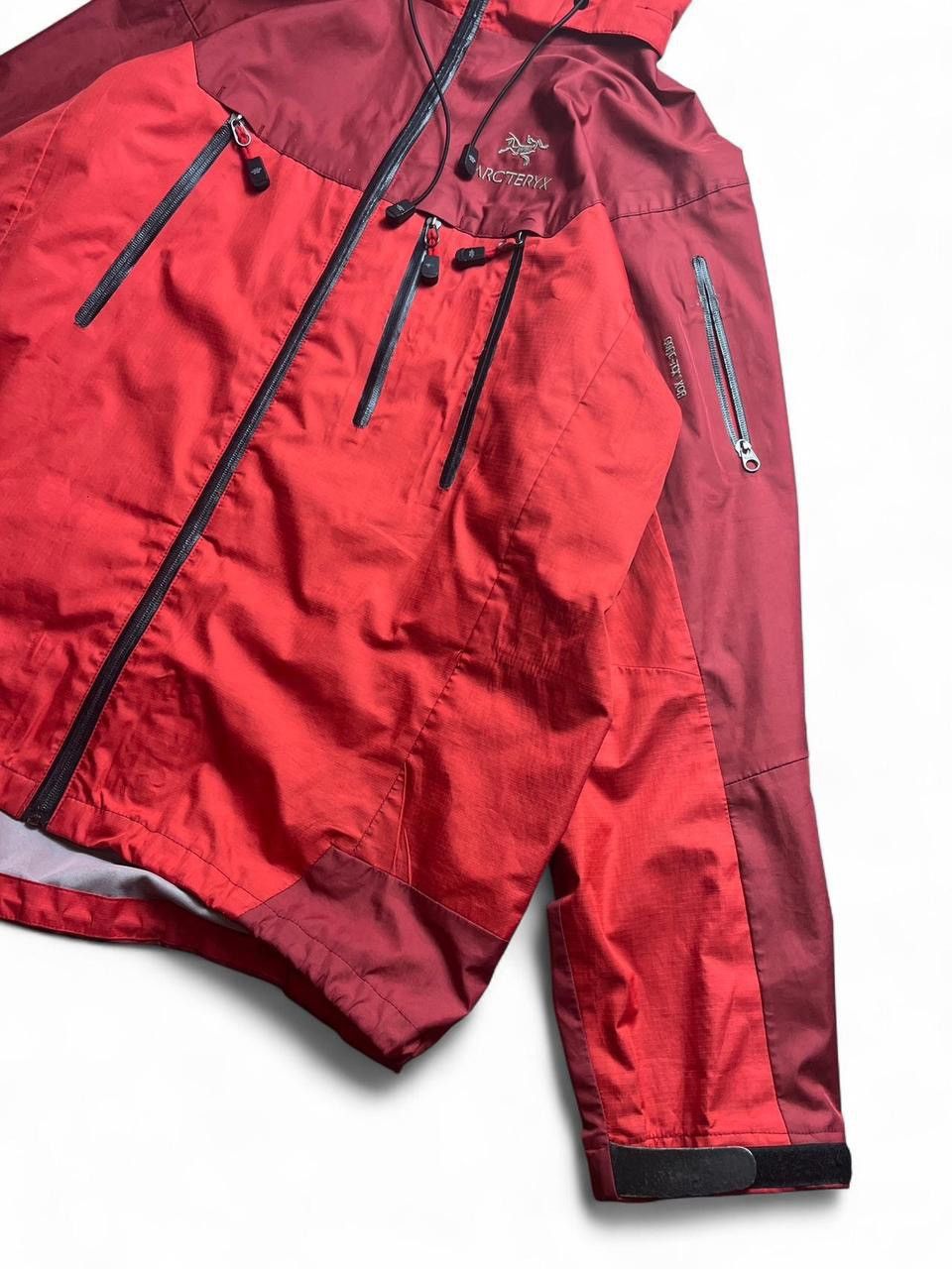 Arc'teryx 1990s rare Arcteryx Theta AR Gore tex xcr jacket vintage Size US L / EU 52-54 / 3 - 8 Thumbnail