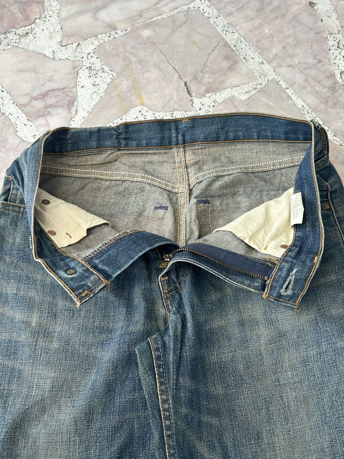 Levi's Levis Vintage 502 Japan Redtab Ripped Denim Size US 30 / EU 46 - 8 Thumbnail