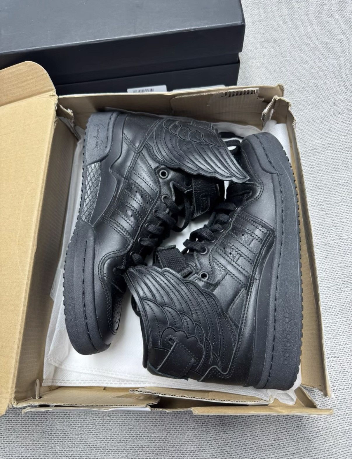 Adidas Adidas x Jeremy Scott Wings 4.0 Black Samurai K37 Size US 7 / EU 40 - 1 Thumbnail