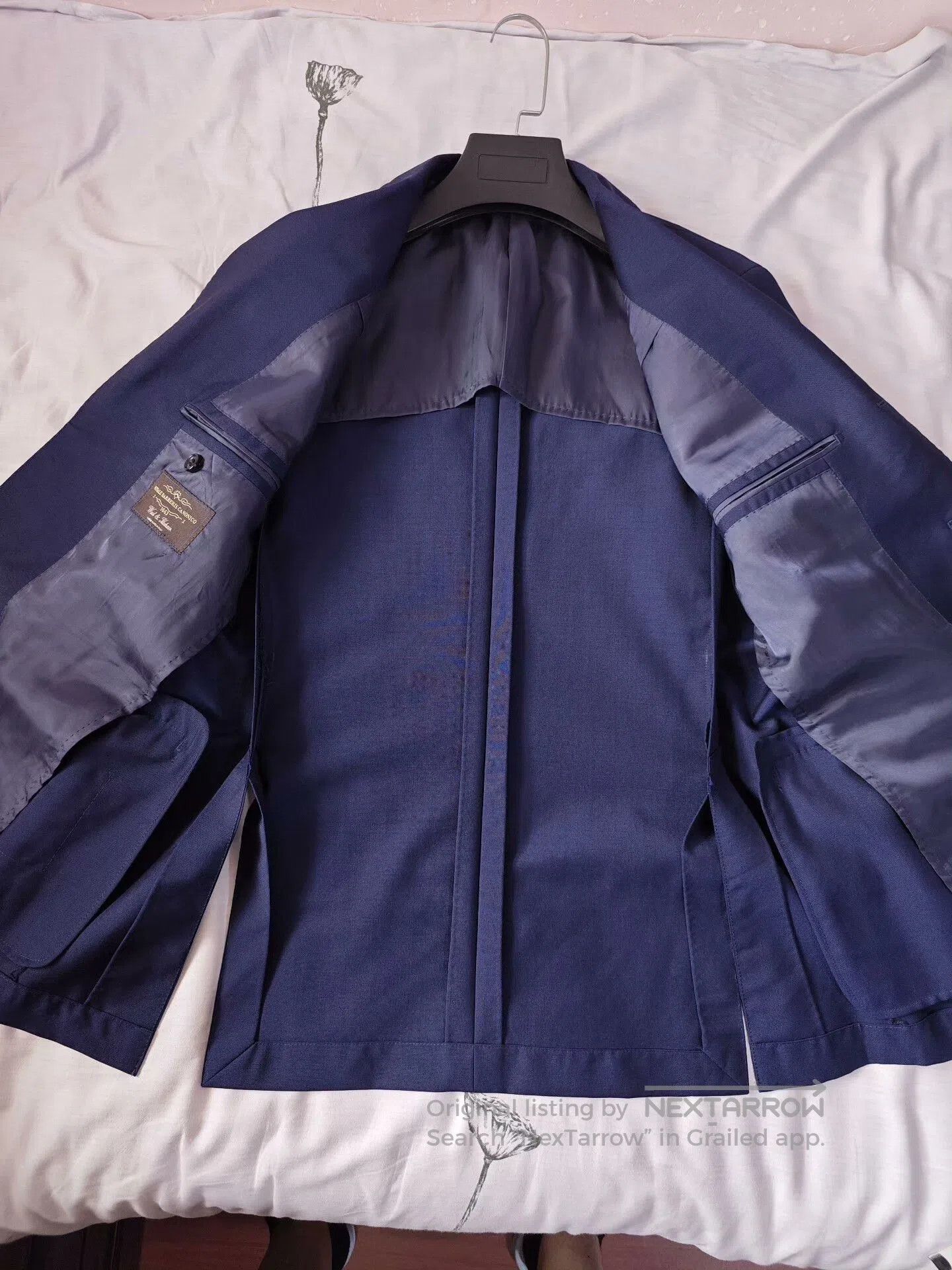 Japanese Brand Custom Italian Wool Blend Suit. Size US M / EU 48-50 / 2 - 6 Thumbnail
