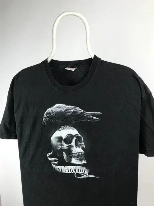 Band Tees Expendable T-shirt band tee vintage size XLarge Size US XL / EU 56 / 4 - 2 Thumbnail