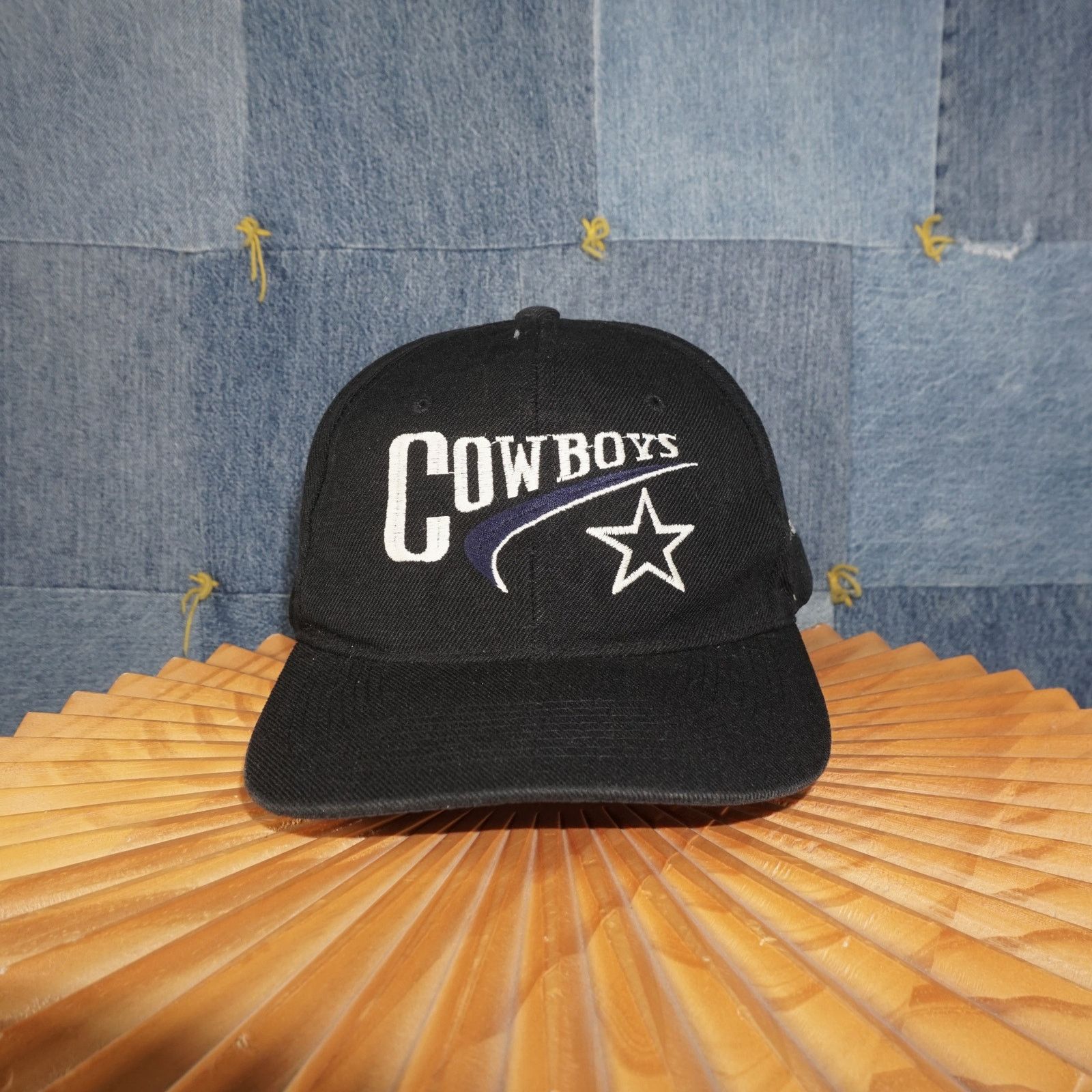 NFL OSFA - Vintage / Y2K 90's Embroidered Dallas Cowboys NFL Hat Size ONE SIZE - 1 Thumbnail