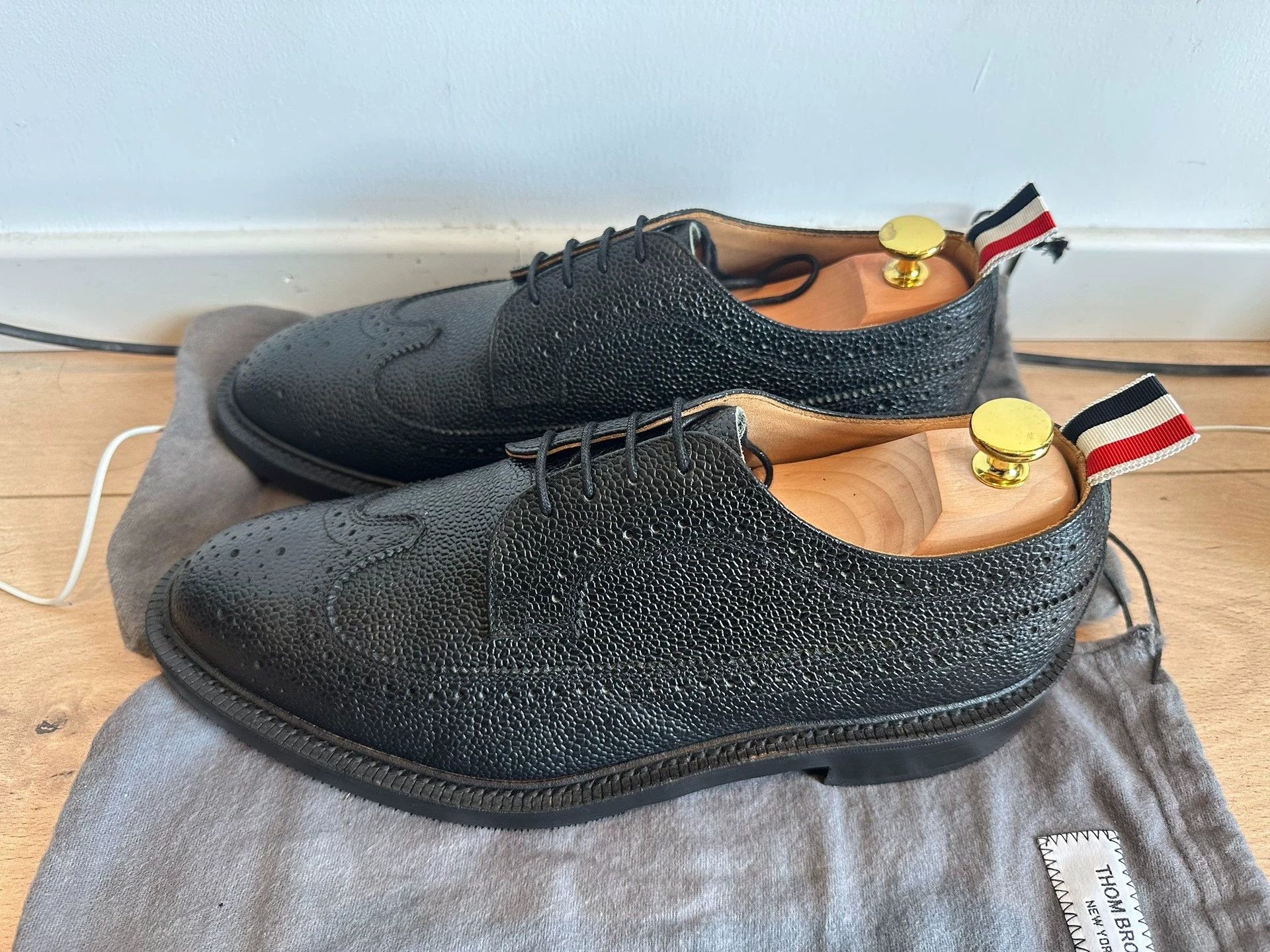 Thom Browne Thom Browne Black Carved Oxfords US9.5 (43.5) 98New Size US 9.5 / EU 42-43 - 2 Thumbnail