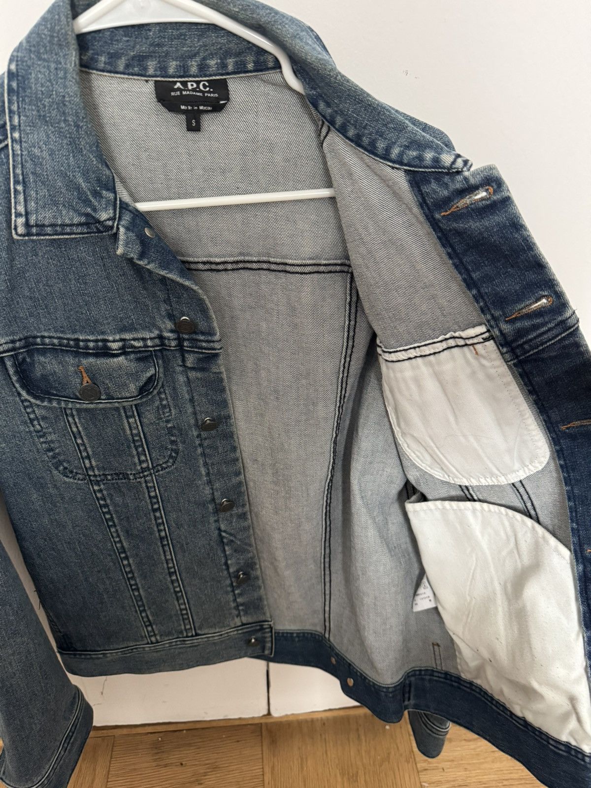 A.P.C. A.P.C. Men's Denim Jacket - Blue Size US S / EU 44-46 / 1 - 4 Thumbnail