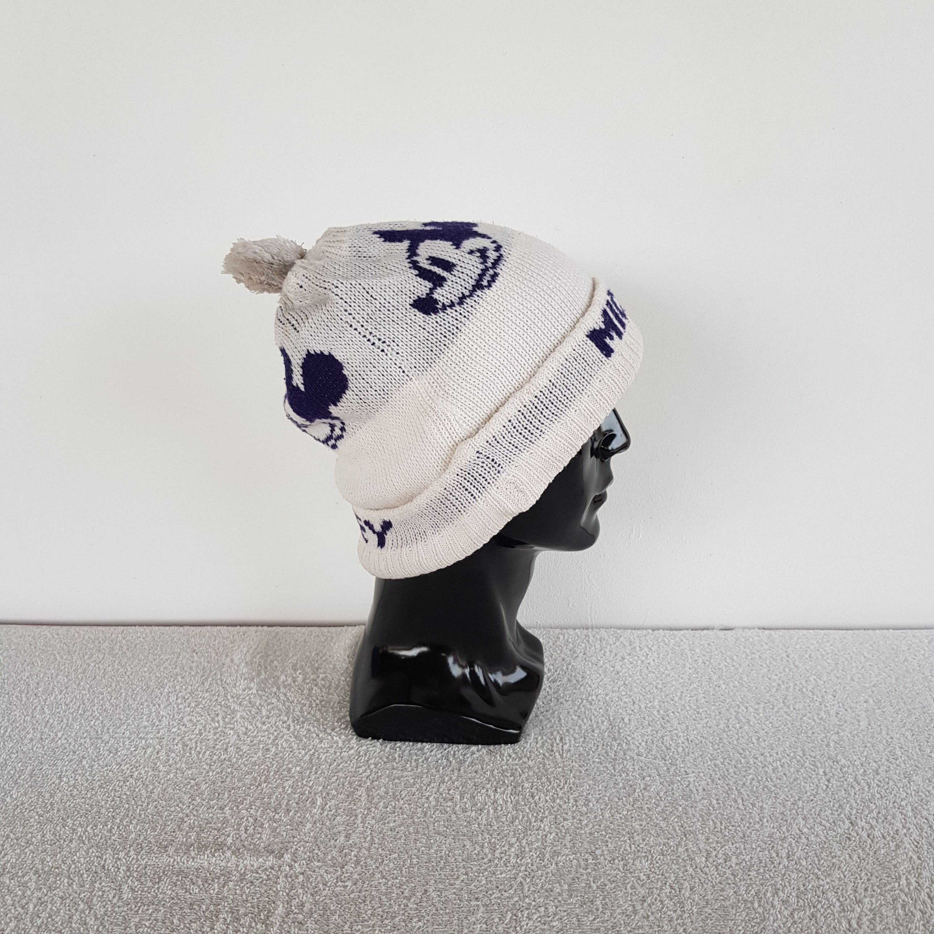 Disney Vintage Mickey Mouse Beanie 90s Disney Cartoon Snow Caps Hat Size ONE SIZE - 3 Thumbnail