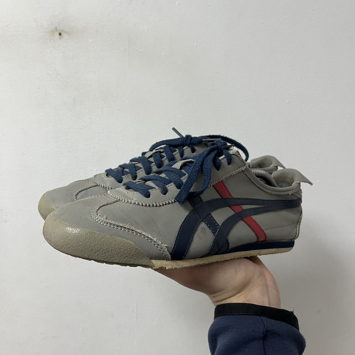 Asics Asics Onitsuka Tiger shoes sneakers Size US 8.5 / EU 41-42 - 4 Thumbnail