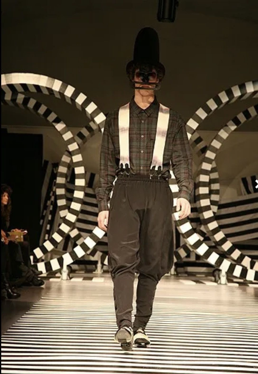 Henrik Vibskov Henrik Vibskov AW09 ‘The Human Laundry Service” Size US L / EU 52-54 / 3 - 1 Thumbnail