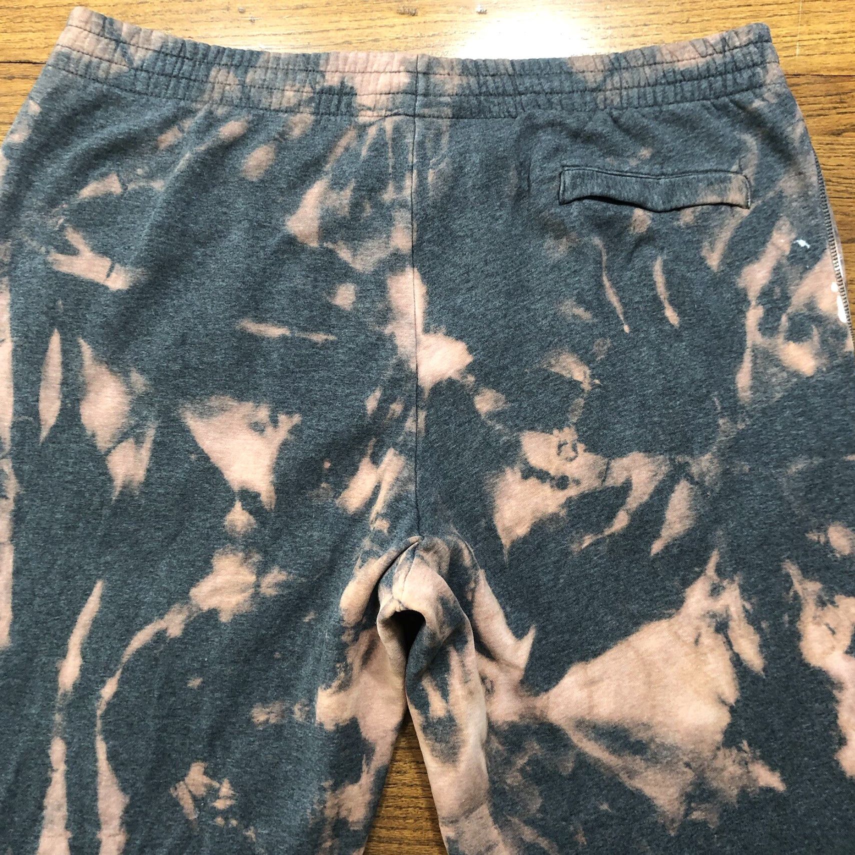 Nike VINTAGE Nike Sweatpants Gray Mens 2XL Drawstring Tie Dye Pockets 90s Athleisure Jeans? Size US 39 - 5 Thumbnail