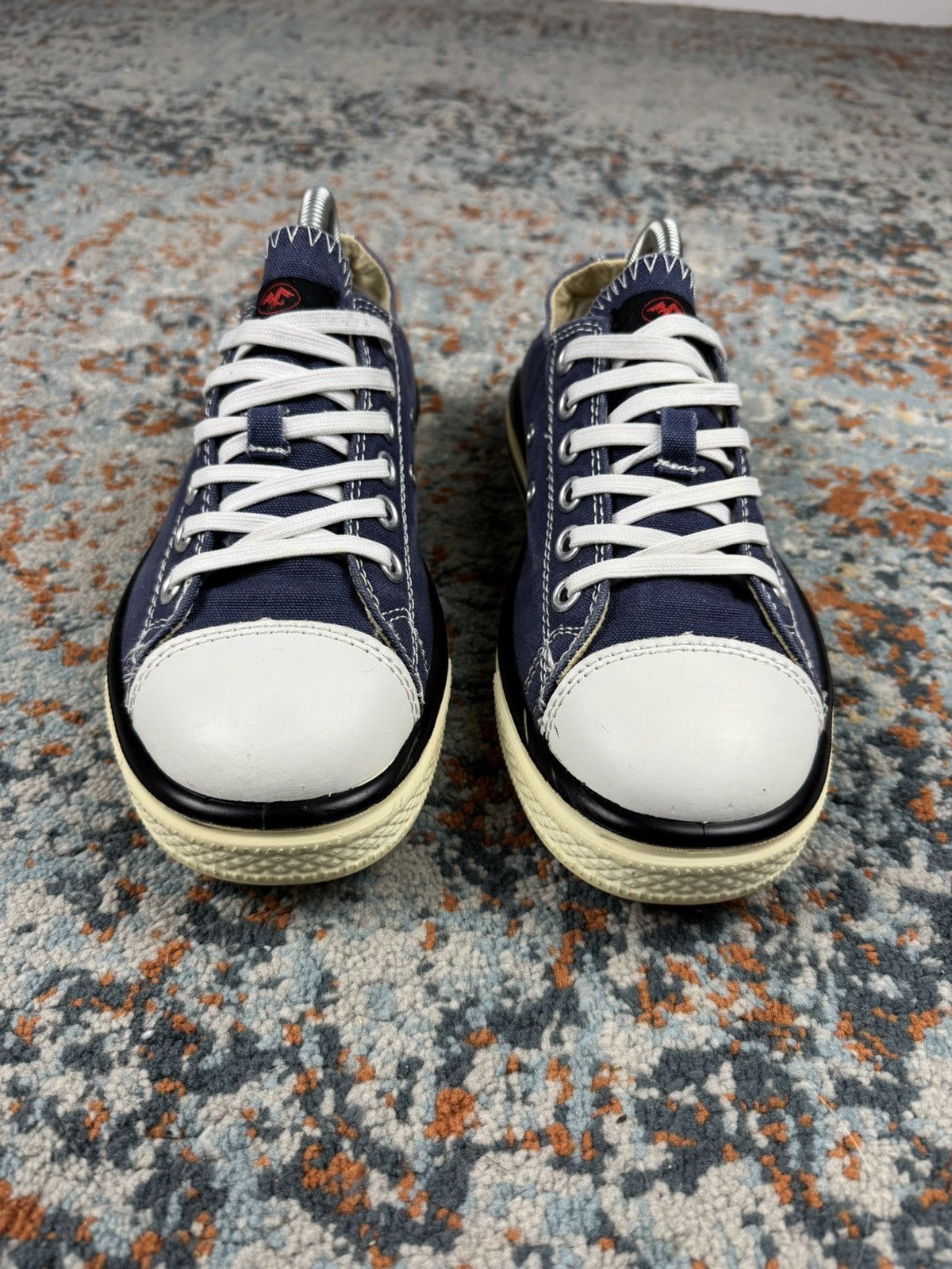 Vintage Vintage Y2K Wide toe oversized avantgarde style sneakers Size US 7 / EU 40 - 5 Thumbnail