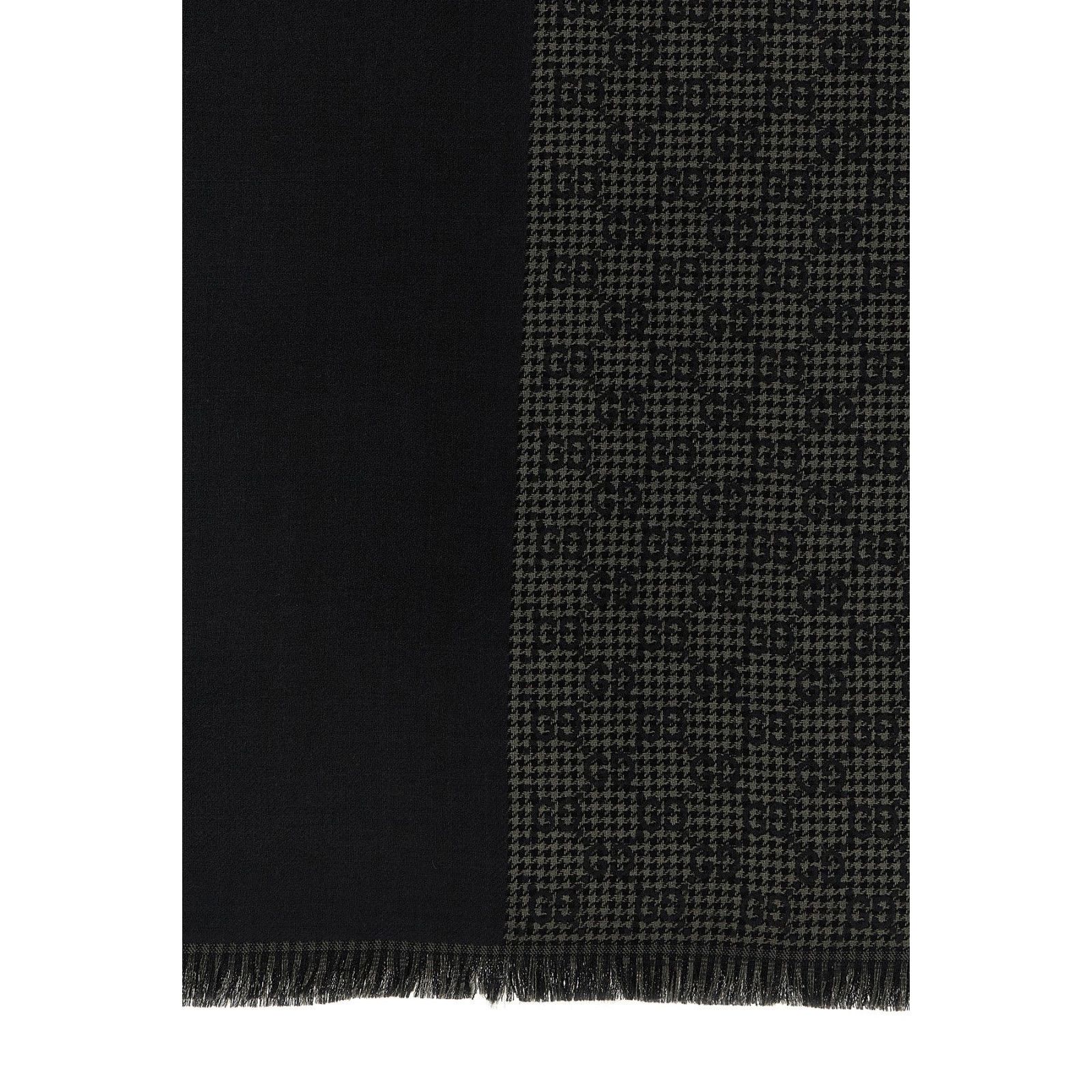 Gucci GUCCI Black GG Wool/Silk Scarf New & Authentic Size ONE SIZE - 2 Thumbnail