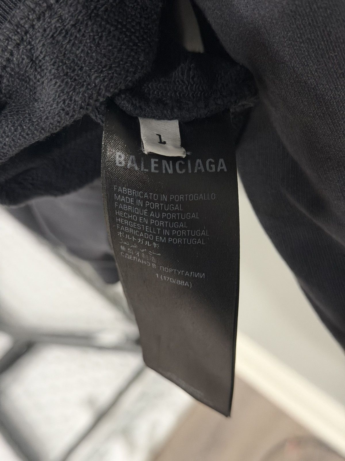 Balenciaga BALENCIAGA “3B LOGO” HOODIE Size US S / EU 44-46 / 1 - 5 Thumbnail
