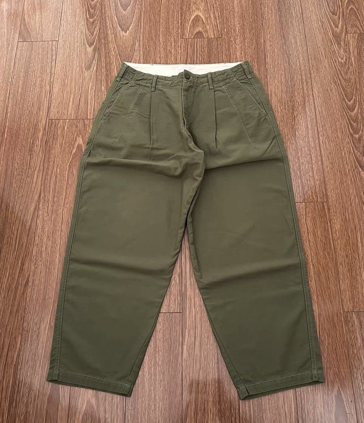 Madness MADNESS WASHED CHINO PANTS Casual pants Size US 36 / EU 52 - 1 Thumbnail