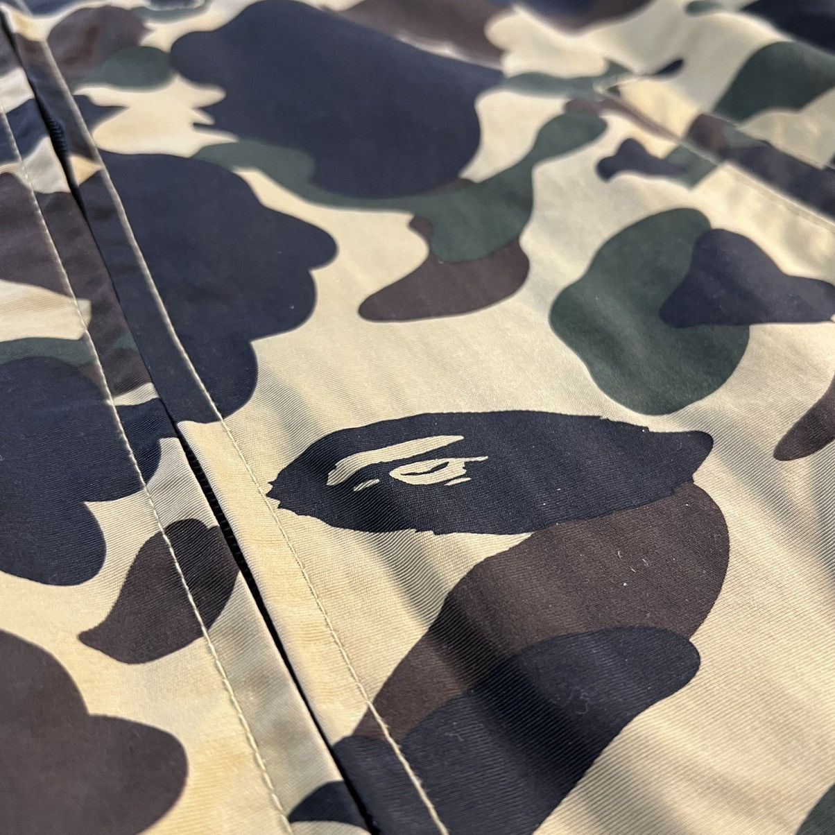 Bape BAPE Beige ABC Camo Fleece Lined Windbreaker Jacket Size US XL / EU 56 / 4 - 11 Thumbnail