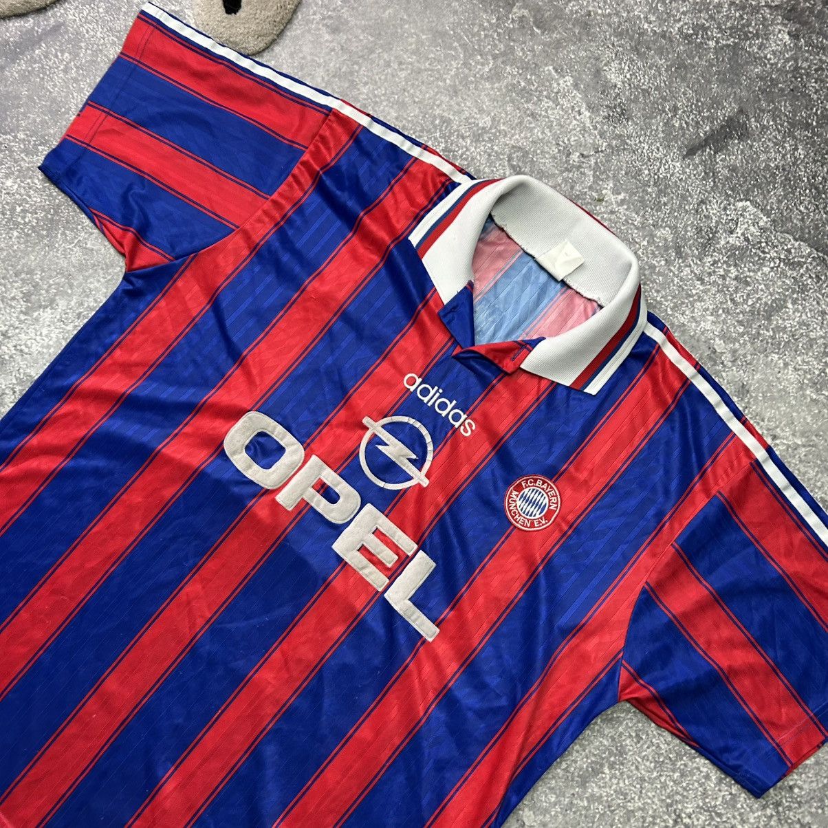 Adidas Vintage Adidas Bayern Munchen 1995 opel kreuzer player jerse Size US XL / EU 56 / 4 - 3 Thumbnail