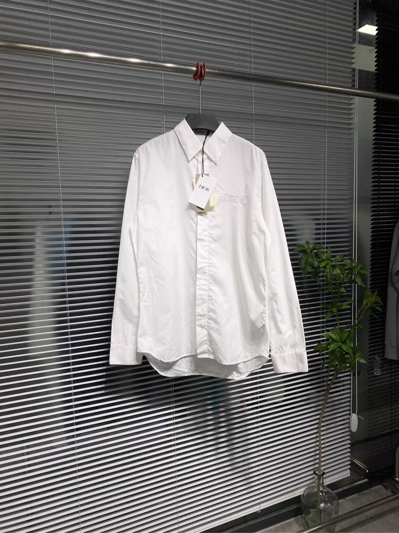 Dior Dior Long Sleeve Shirt Splash Ink Slogan 39 99 New Size US M / EU 48-50 / 2 - 1 Thumbnail