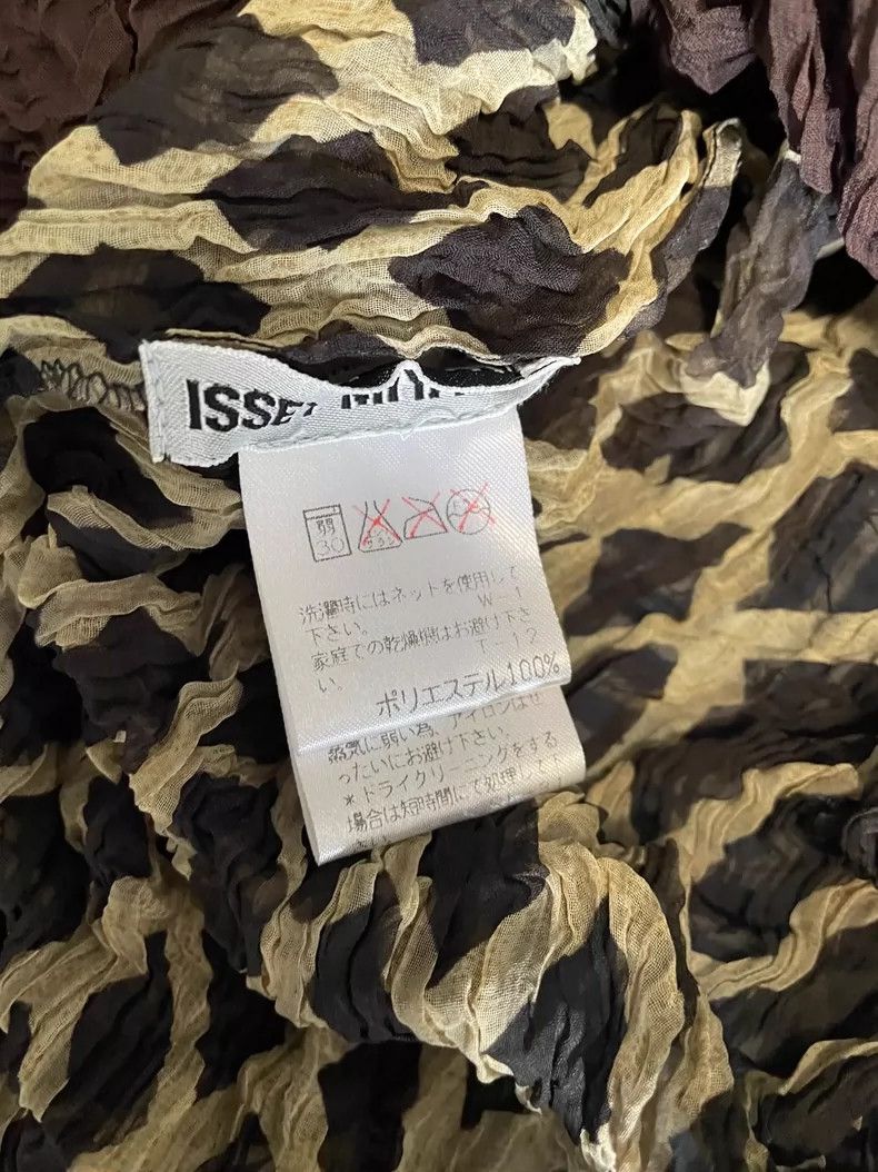 Issey Miyake Issey Miyake Soft trench coat with double-sided check patt Size M / US 6-8 / IT 42-44 - 8 Thumbnail