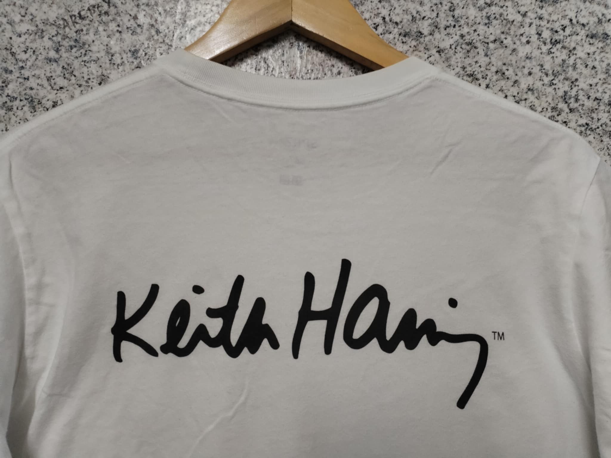 Japanese Brand × Keith Haring × Uniqlo 🔥 Rare 🔥 Keint Haring x Uniqlo Very Rare Size US L / EU 52-54 / 3 - 3 Thumbnail