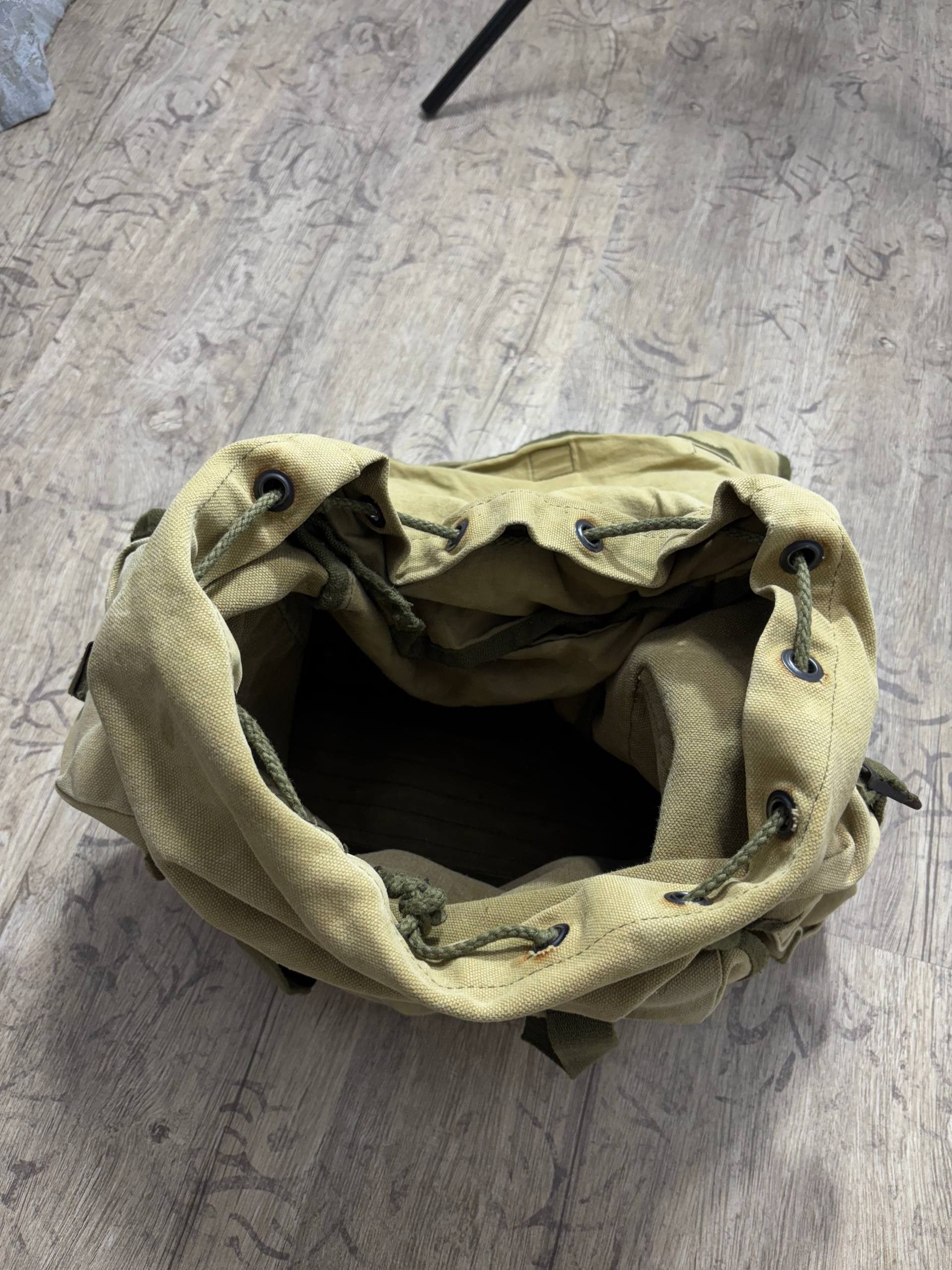 Diesel VTG DIESEL CARGO MILITARY Y2K MULTIPOCKET SLING BAG BACKPACK Size ONE SIZE - 5 Thumbnail