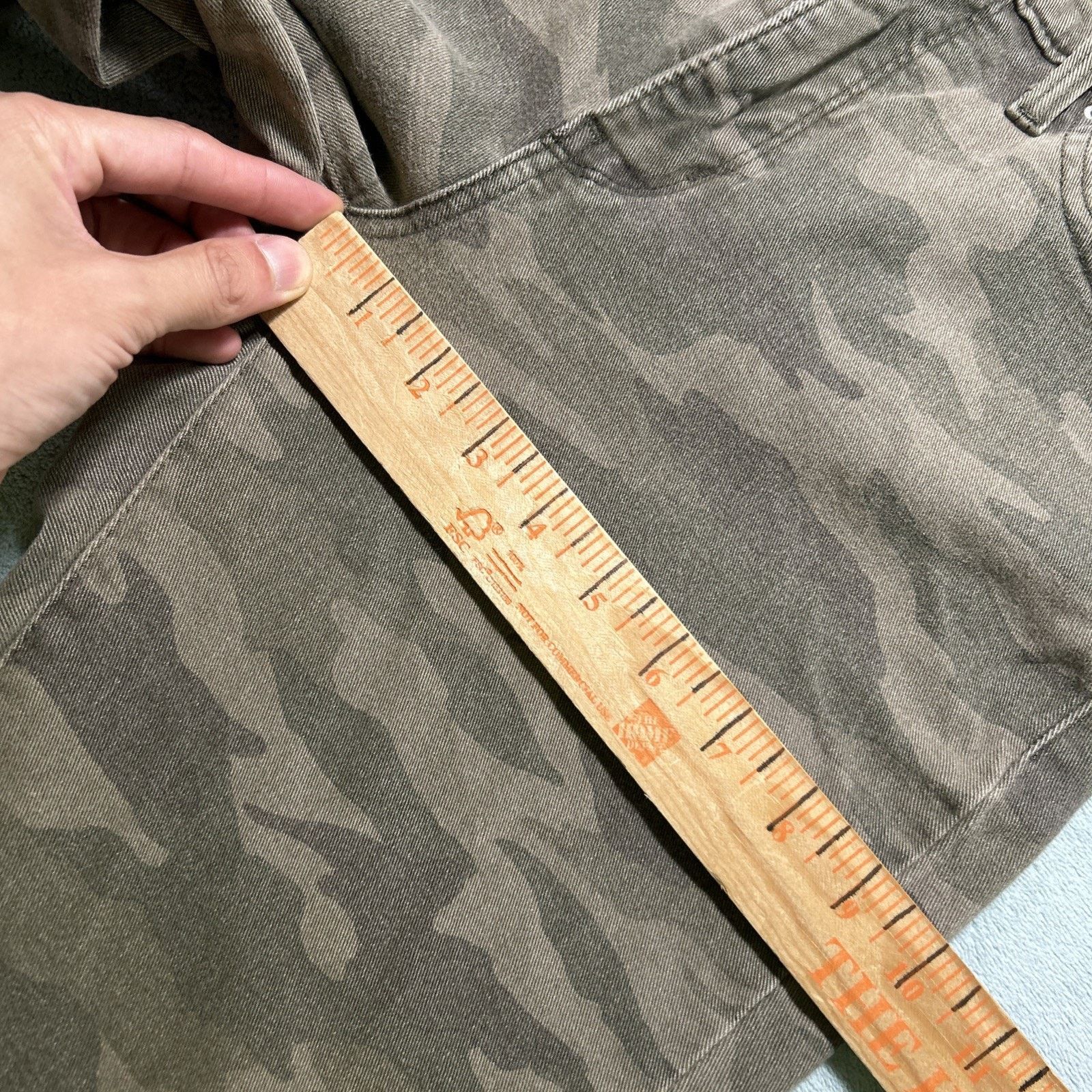 Levi's Levis Slim Straight Woodland Camo Jeans Women 32x28 Skinny Size 28" / US 6 / IT 42 - 16 Thumbnail