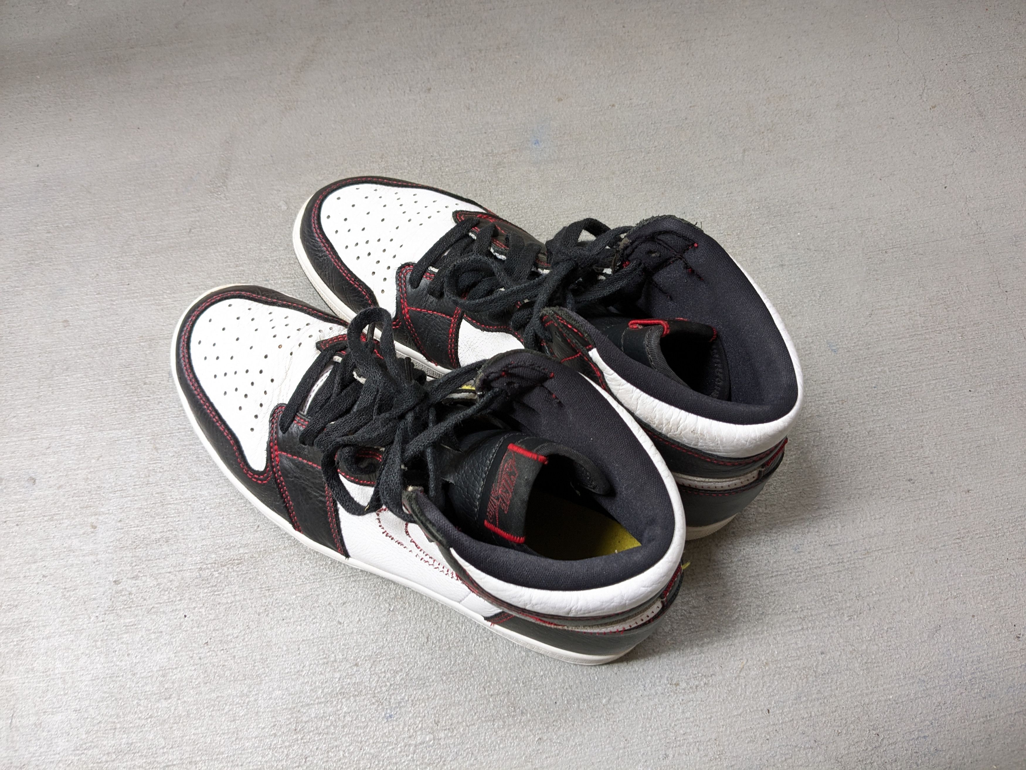Jordan Brand Nike Air Jordan 1 High Defiant 11 Retro Leather CD6579-071 Size US 11 / EU 44 - 10 Thumbnail