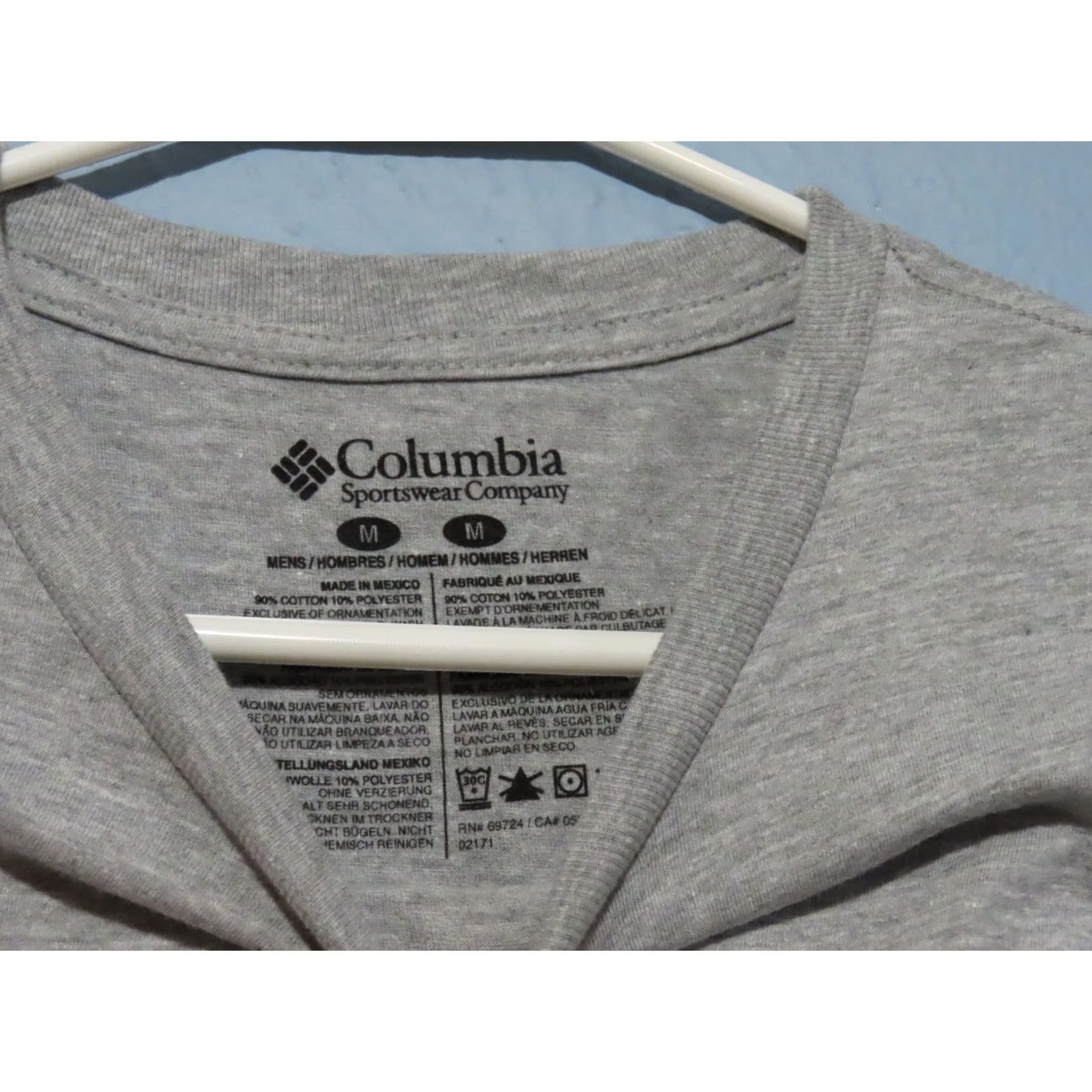 Vintage Columbia Shirt Mens M Gray Mt. Hood Graphics Short Sleeve T-shirt NWT Crew Neck Logo Jersey Cotton Easy Care Size US M / EU 48-50 / 2 - 3 Thumbnail