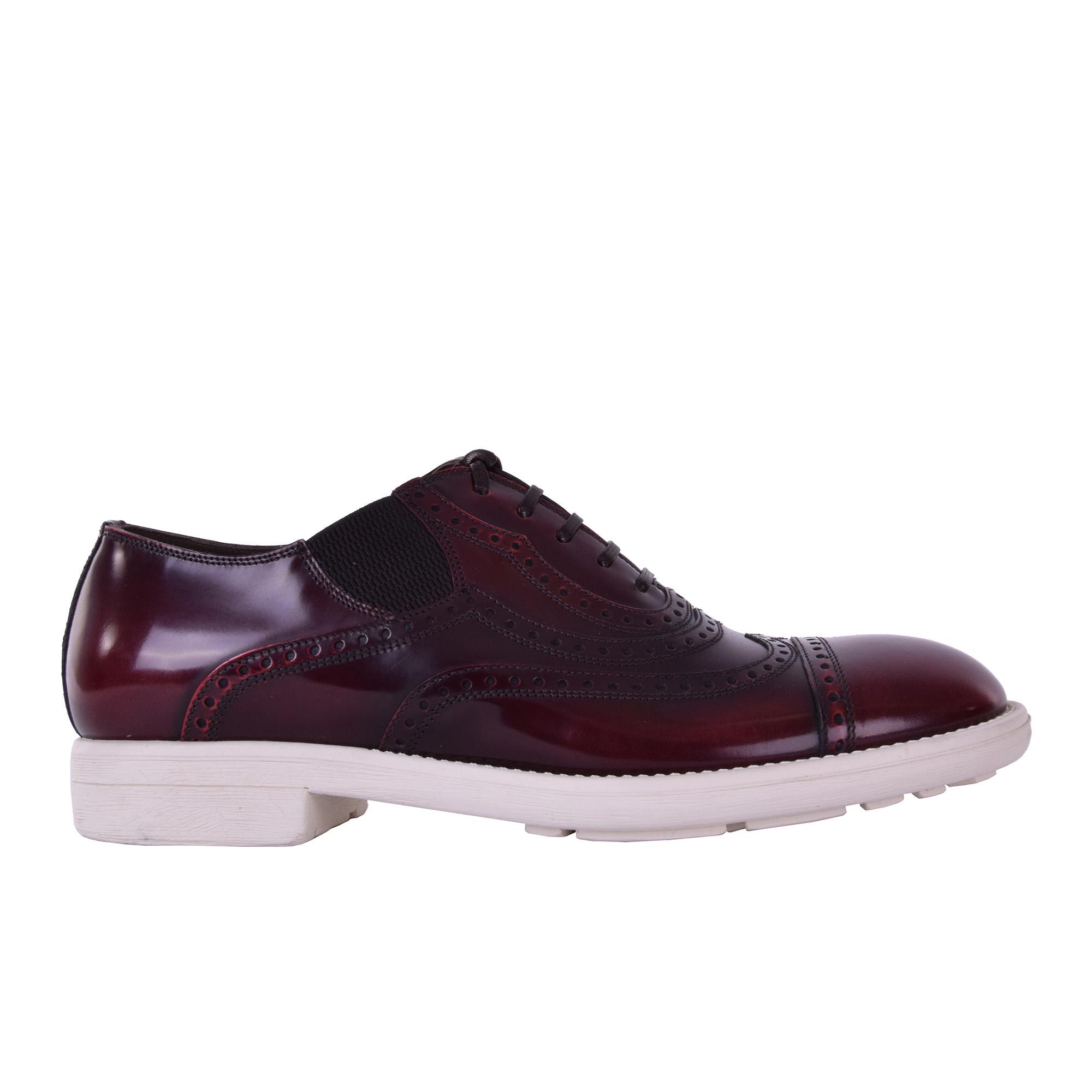 o1y0125 Leather Laced Shoes in Burgundy