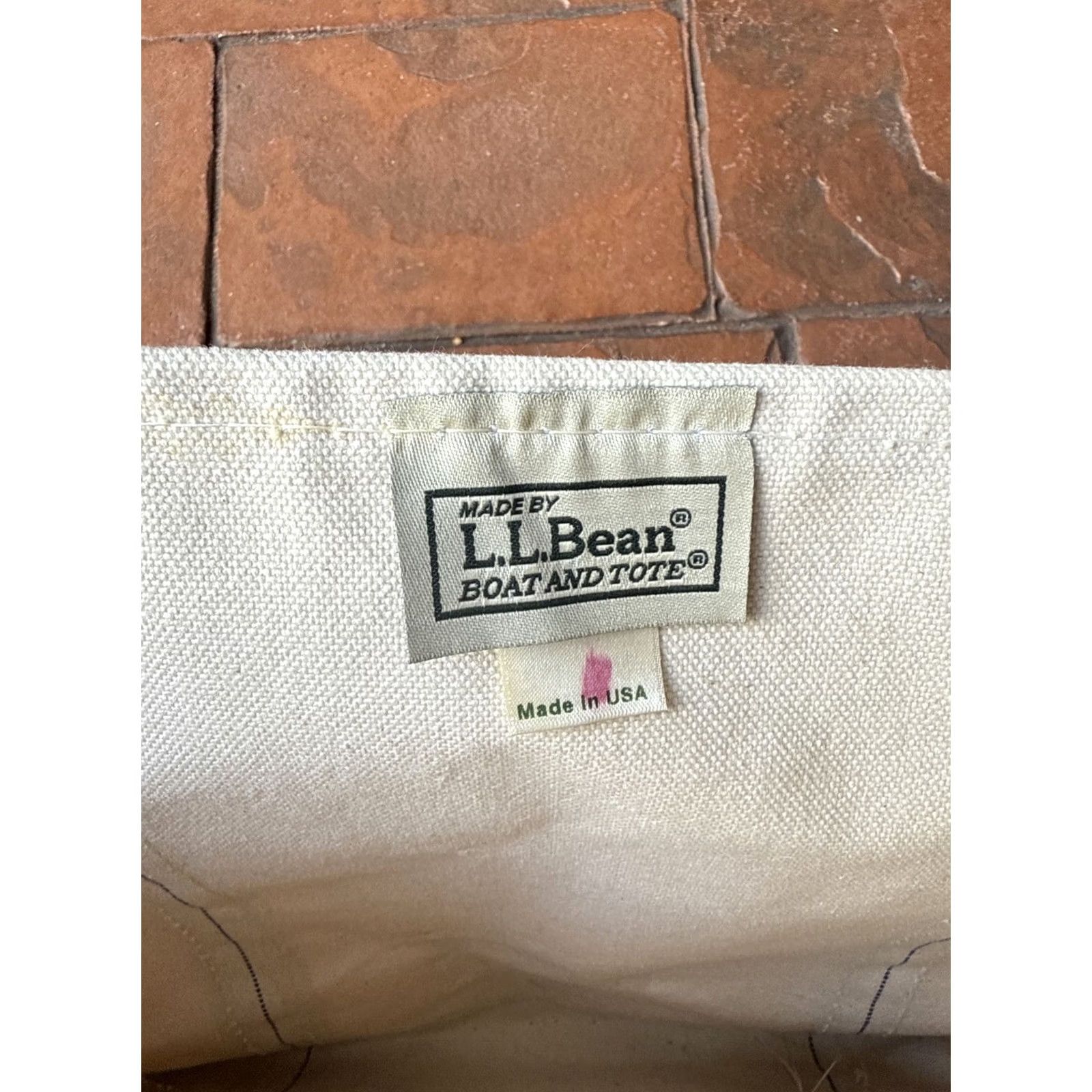 Vintage VINTAGE LL Bean Boat & Tote Canvas Bag 18x12 White/blue 90s Tote Unisex Adults Medium 18x12 Navy Blue Bag Width: 18 in Handled Cotton Mens/Womens Size ONE SIZE - 2 Thumbnail