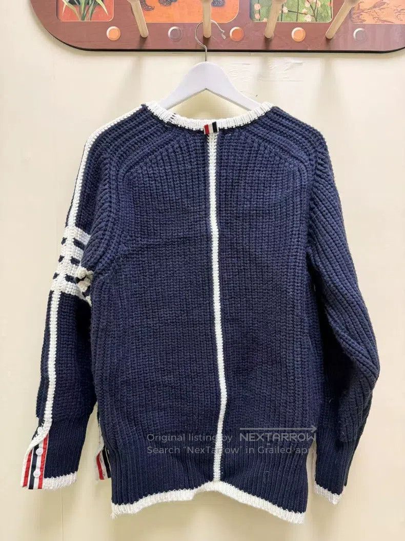 Thom Browne Thom Browne Four Stripe Sweater Navy Size US L / EU 52-54 / 3 - 2 Thumbnail
