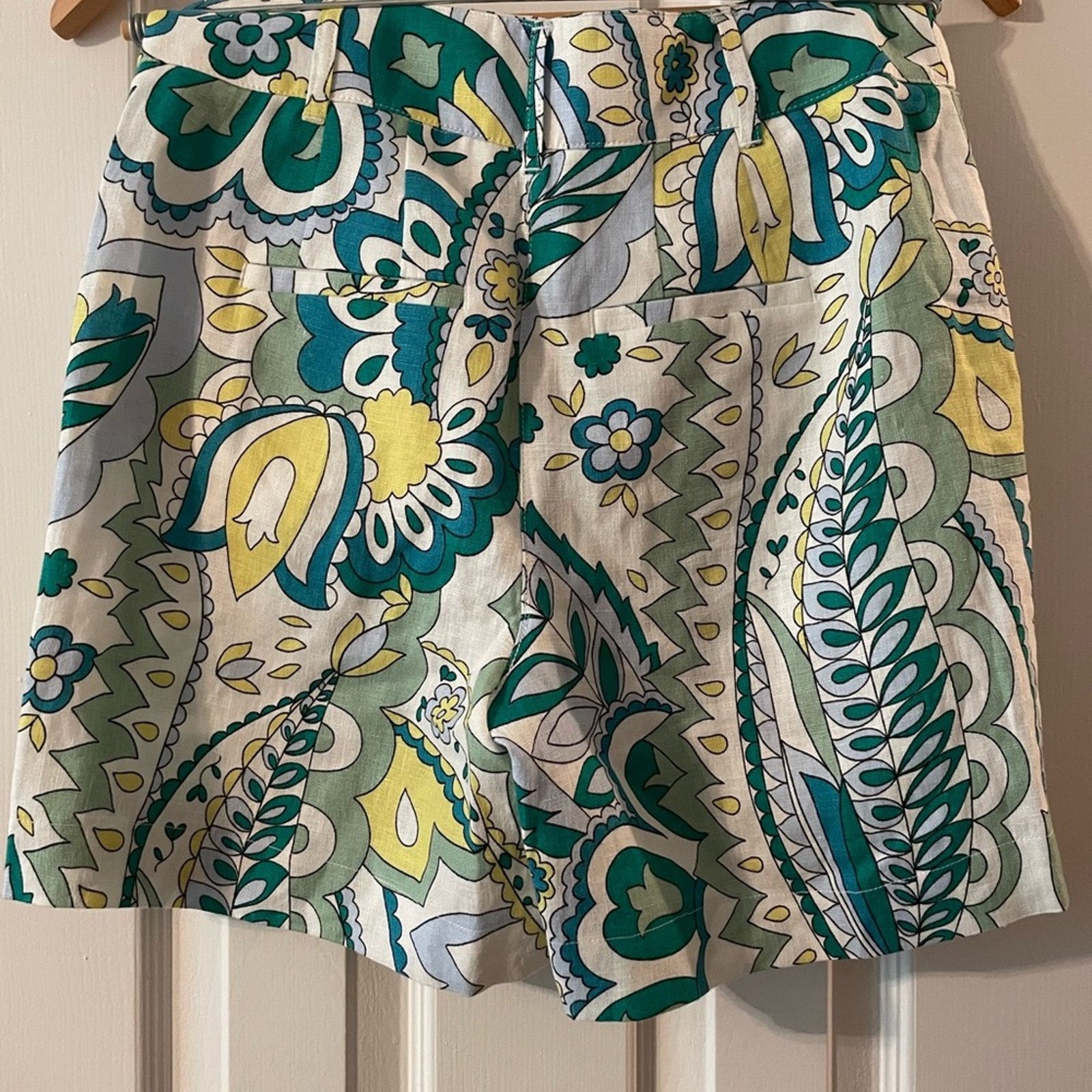 Boden NWT Boden Vibrant Green and Yellow Patterned Women's Shorts Size 27" / US 4 / IT 40 - 2 Thumbnail