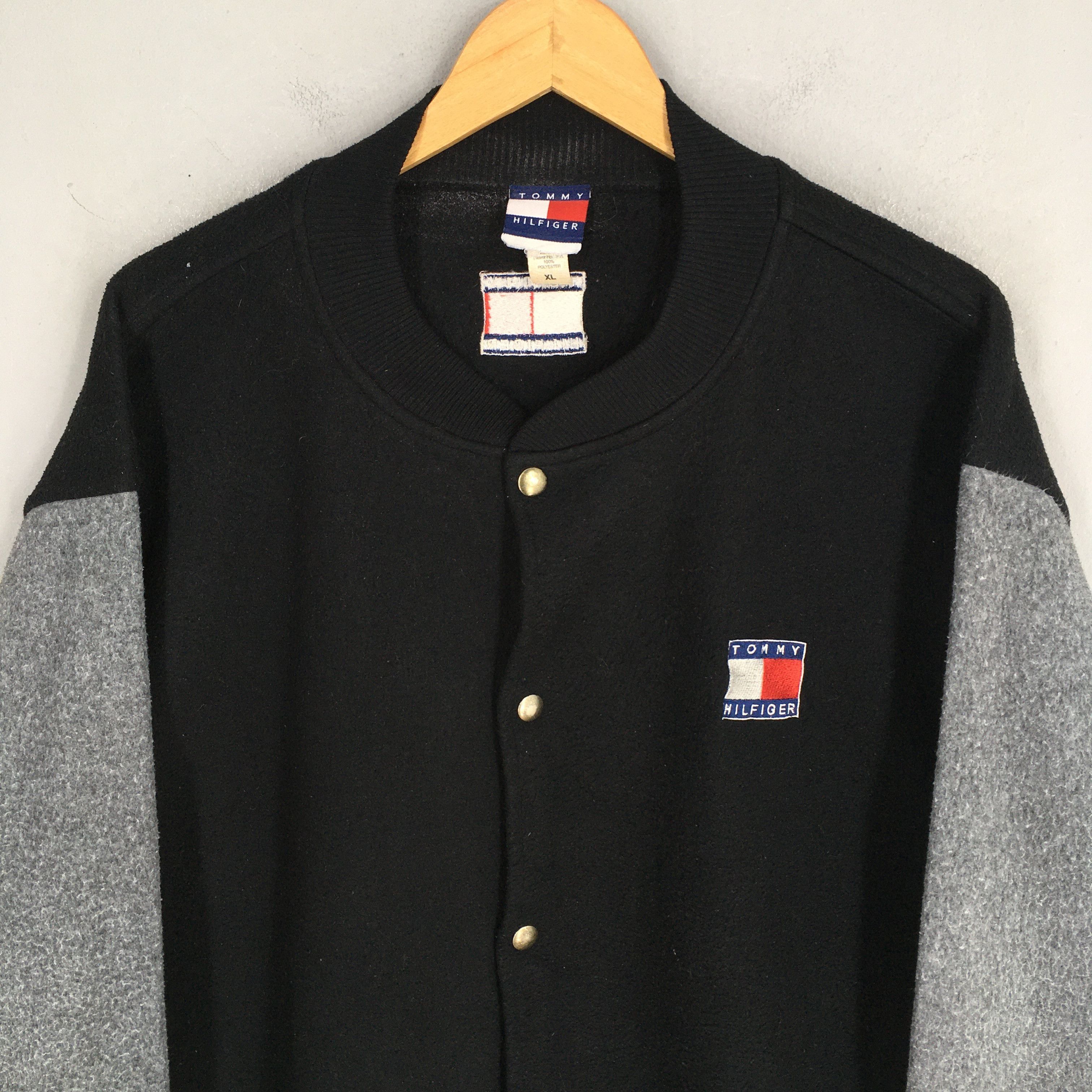 Tommy Hilfiger Vintage 90's Tommy Hilfiger Buttons Jacket Black XLarge Size US XL / EU 56 / 4 - 2 Thumbnail