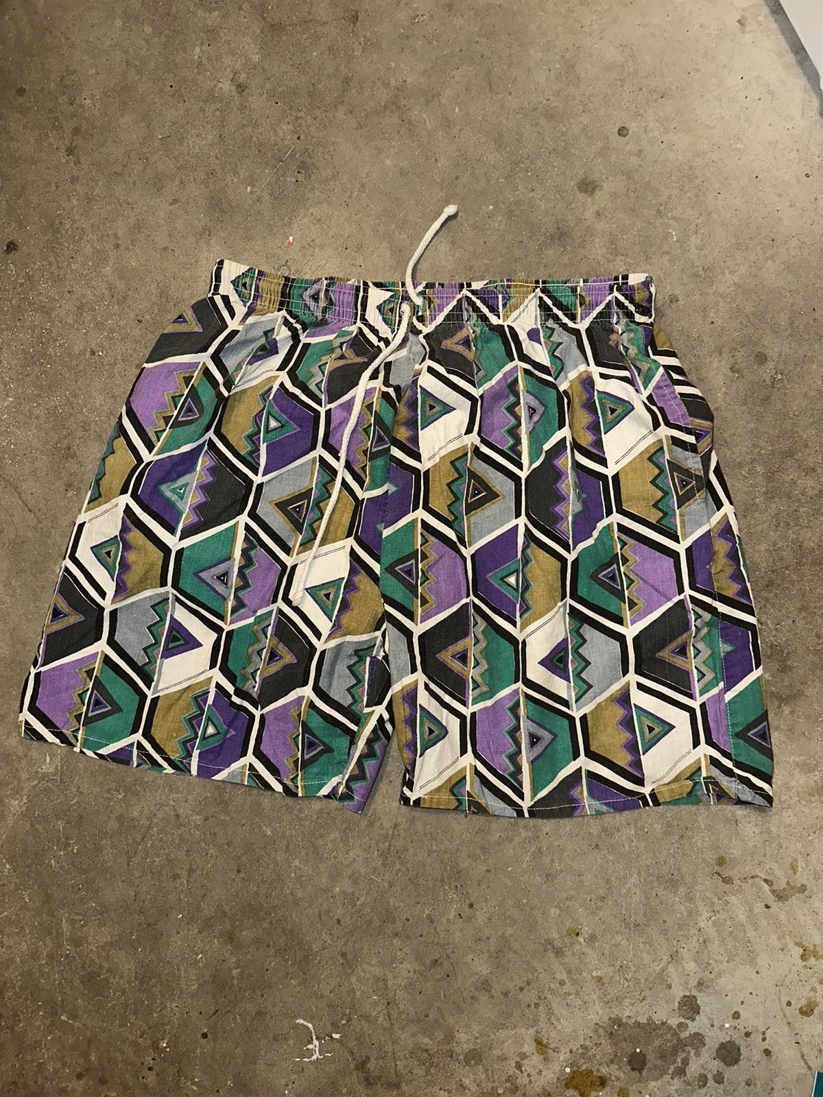 Vintage Vintage Abstract Shorts 90s Diamondbacks Geometric MLB Grail Size US 32 / EU 48 - 1 Thumbnail