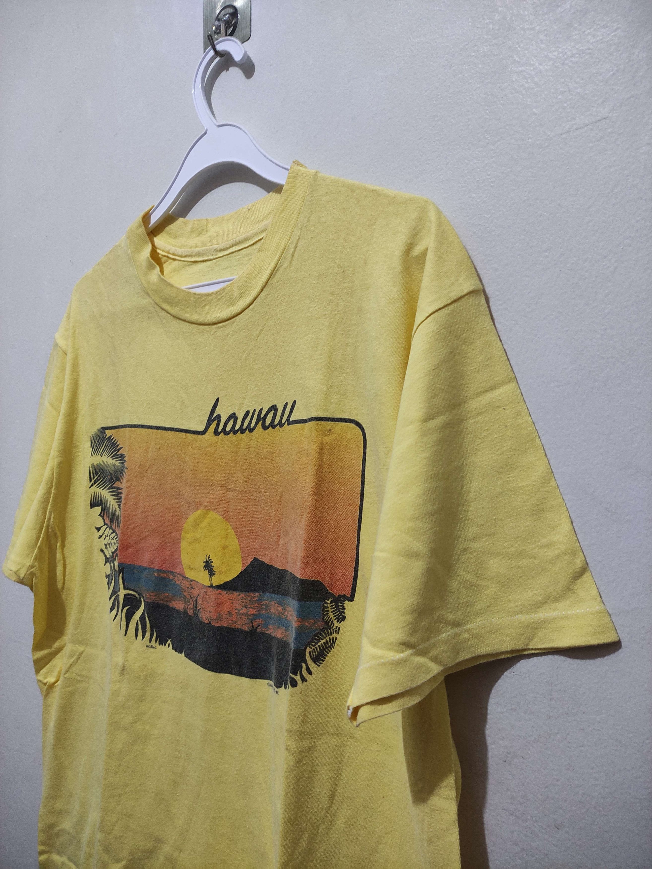 Vintage VINTAGE 80’S HAWAII SUNSET T-SHIRT Size US L / EU 52-54 / 3 - 14 Thumbnail