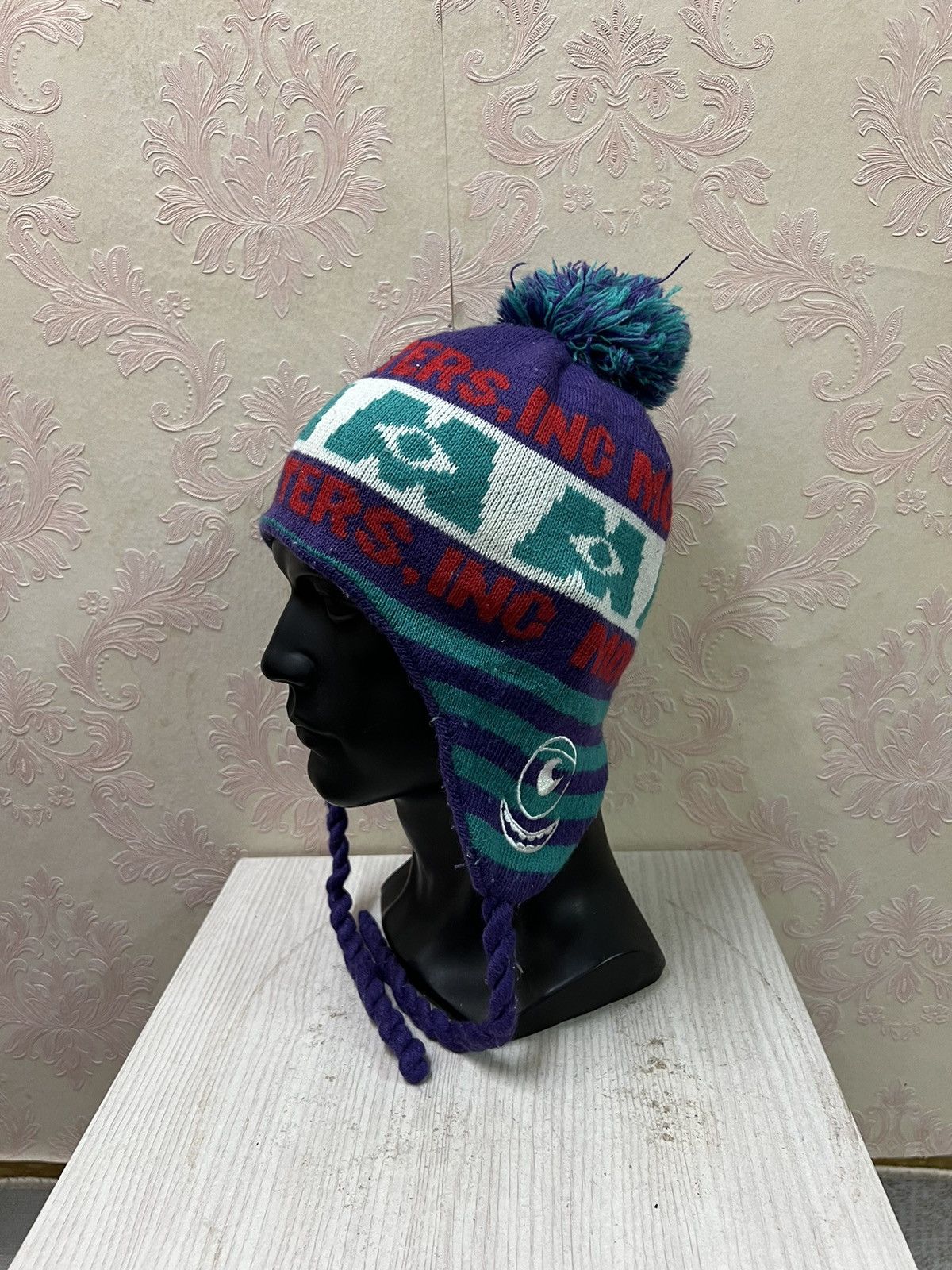 Cartoon Network × Disney Monster Disney Cartoon Earflap Beanie Hats Size ONE SIZE - 3 Thumbnail