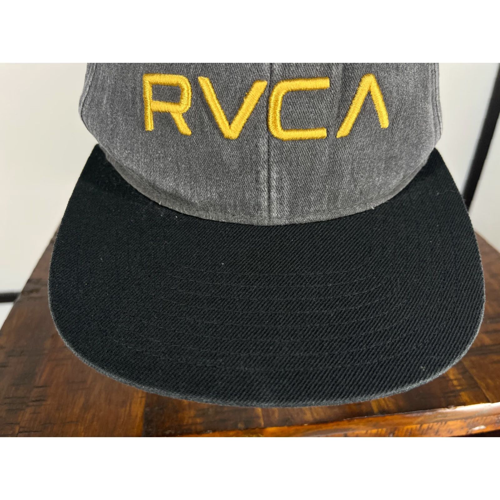 RVCA RVCA Hat Cap Snap Back Adult One Size Gray Embroidered Mid Fit Cotton Size ONE SIZE - 3 Thumbnail
