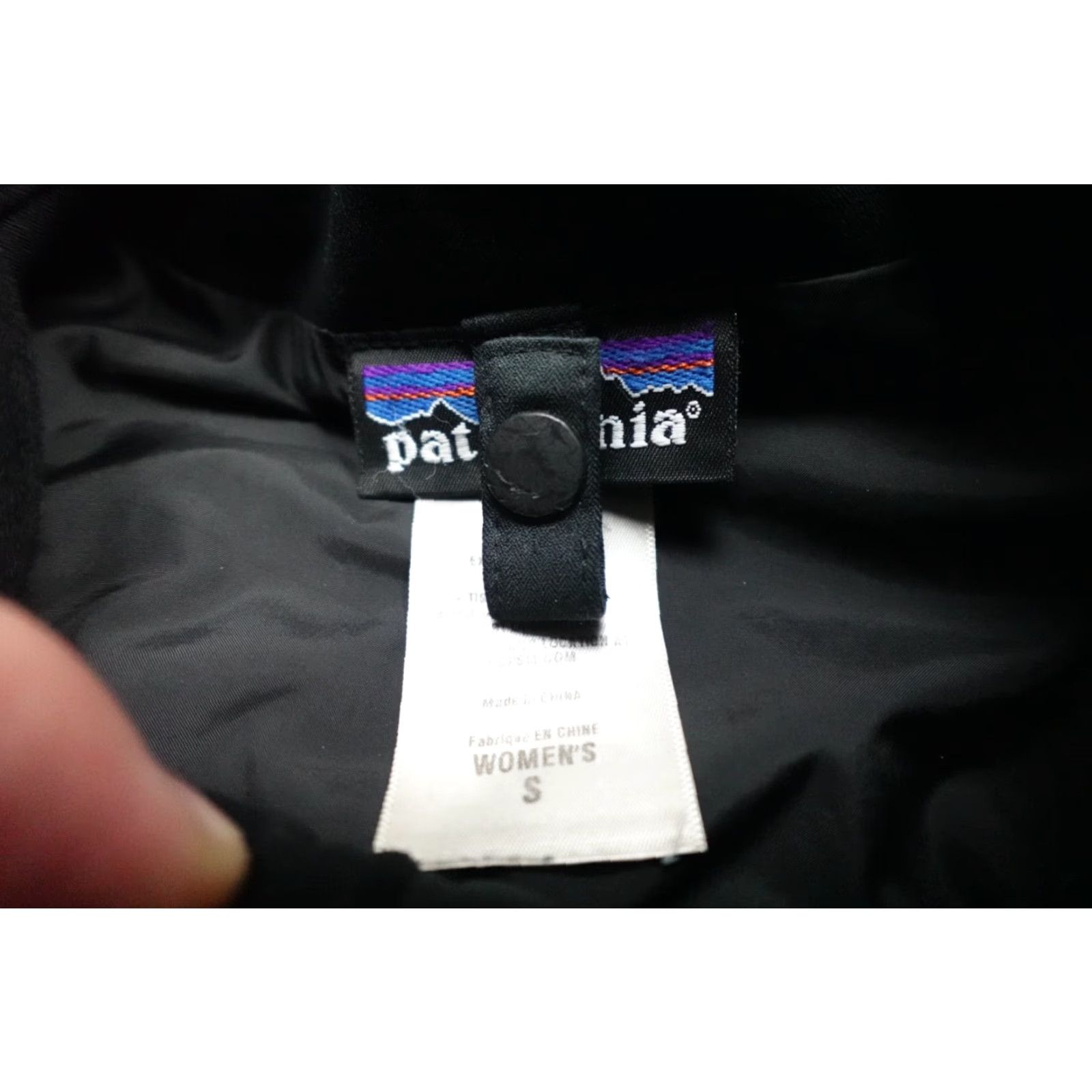 Patagonia Patagonia Jacket Womens Small Black Softshell Raincoat Pockets Outdoors Zip Size S / US 4 / IT 40 - 3 Thumbnail