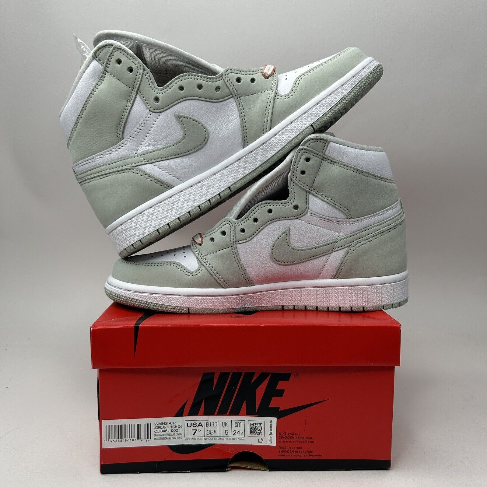 Jordan Brand Nike Air Jordan 1 Retro High OG WMNS “Seafoam” 2023 Size US 7.5 / IT 37.5 - 3 Thumbnail