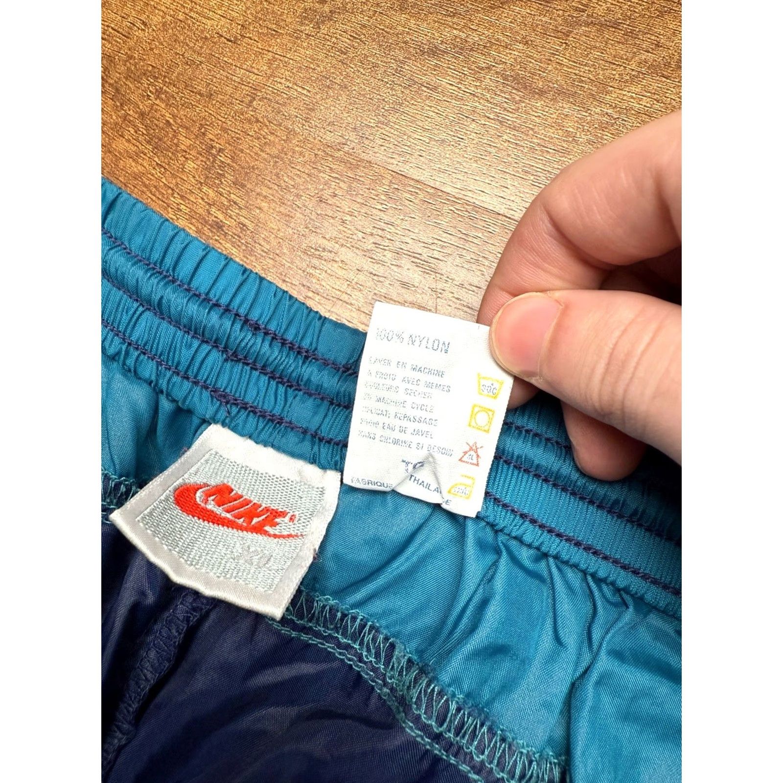 Nike VTG Nike UnLined Windbreaker Track Pants XL Blue Pink / Red Tag Mens Athletic 90s Night? Size US 36 / EU 52 - 6 Thumbnail