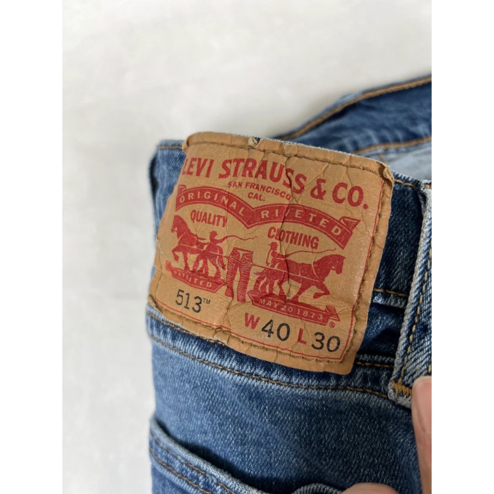 Levi's Levi's 513 Jeans Mens 40x27 Blue Denim Straight Leg Classic Medium Wash Size US 40 / EU 56 - 3 Thumbnail
