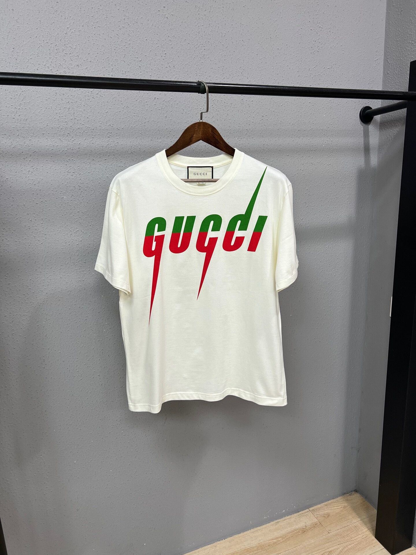 Gucci Gucci Lightning Logo Short Sleeve Size US S / EU 44-46 / 1 - 1 Thumbnail