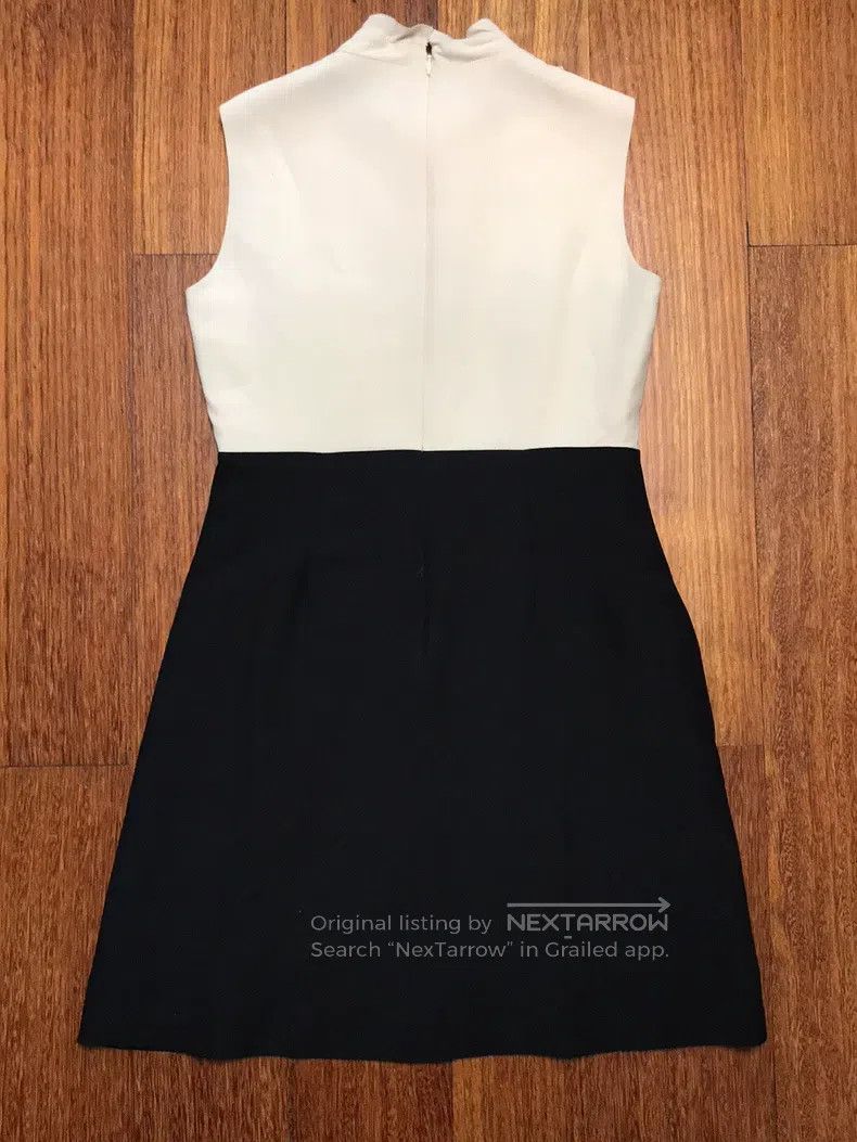 Valentino Valentino Classic dress Size M / US 6-8 / IT 42-44 - 2 Thumbnail