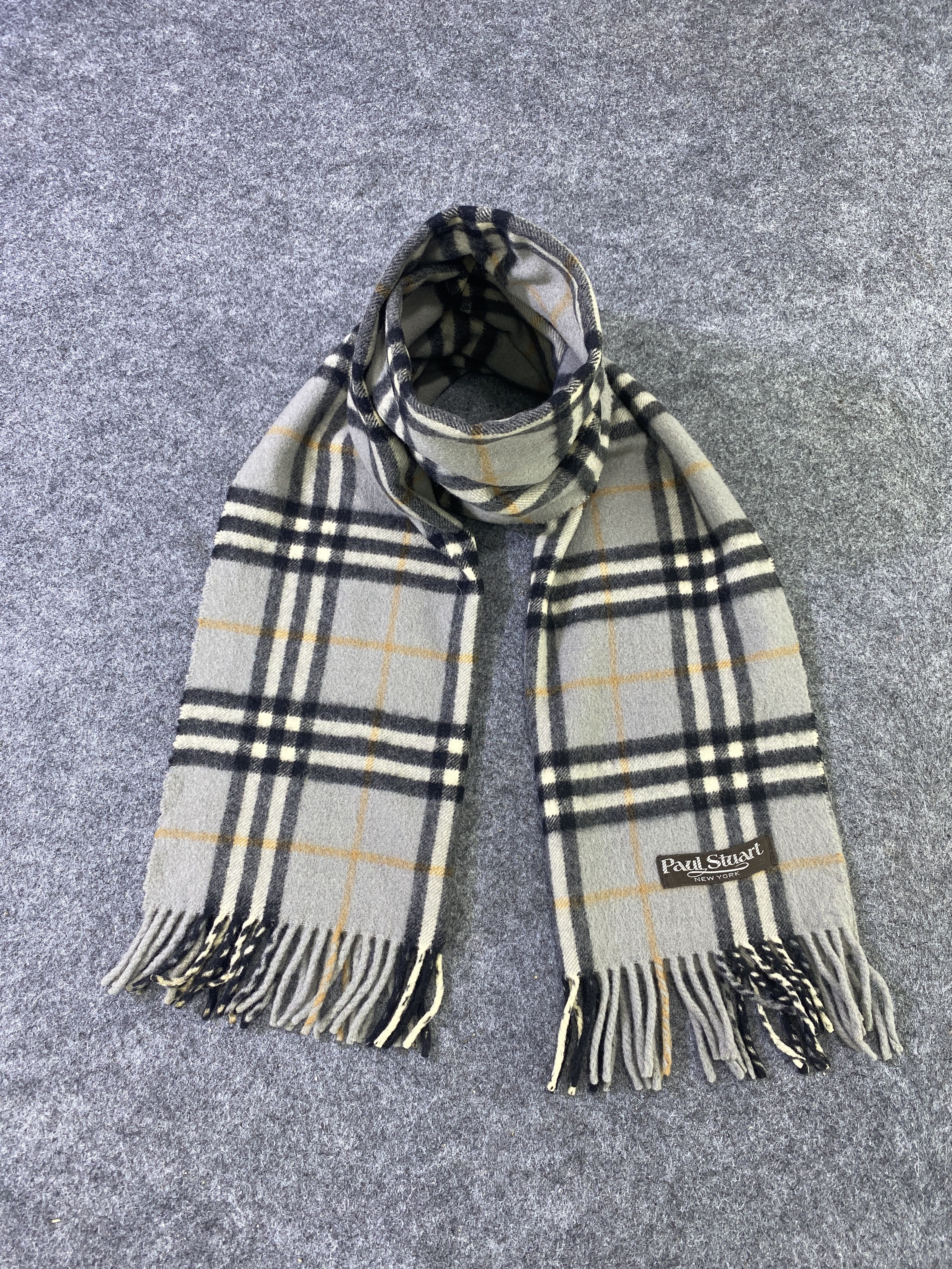 Paul Stuart Paul Stuart Scarf / Muffler / Neckwear -T1026 Size ONE SIZE - 1 Thumbnail