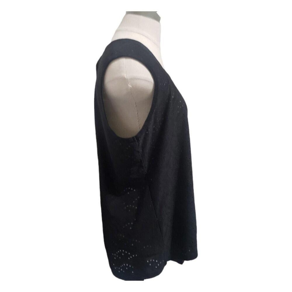 Designer CT1845 Ethyl Black Lace Like Sleeveless Crew Neck Top M Size M / US 6-8 / IT 42-44 - 2 Thumbnail