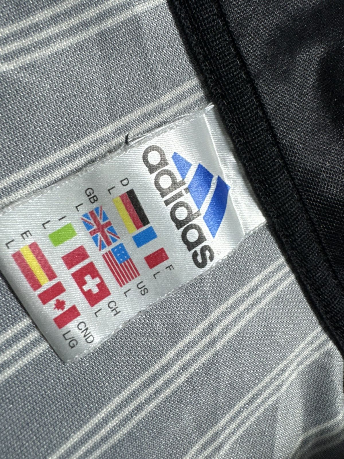 Adidas Adidas Sweden Tee Referee 1999 Soccer Jersey Long Sleeve Size US L / EU 52-54 / 3 - 5 Thumbnail