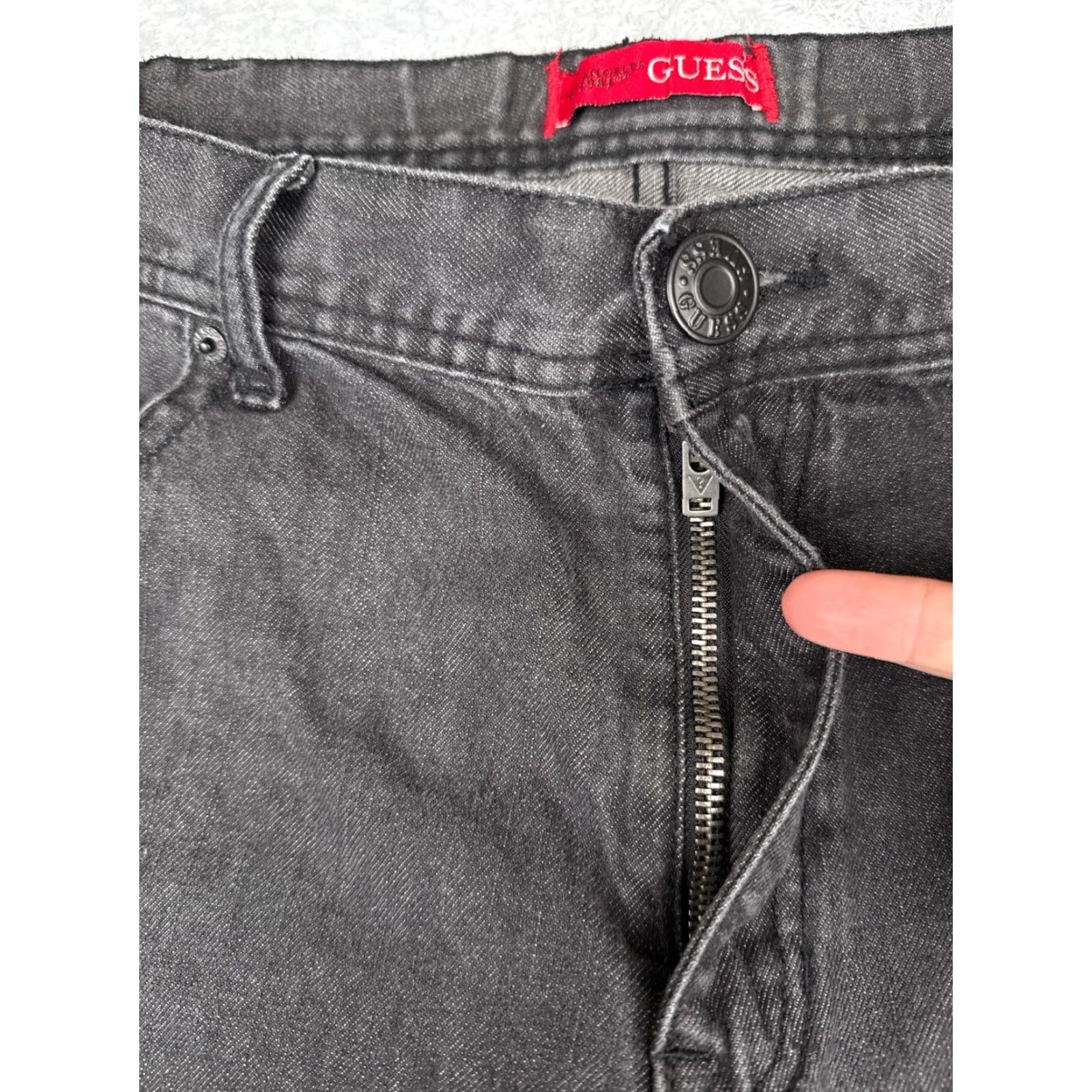 Guess Guess Jeans Mens 40x30 Black Relaxed Straight Rowland Fit Cotton Blend Zip Fly Size US 40 / EU 56 - 5 Thumbnail