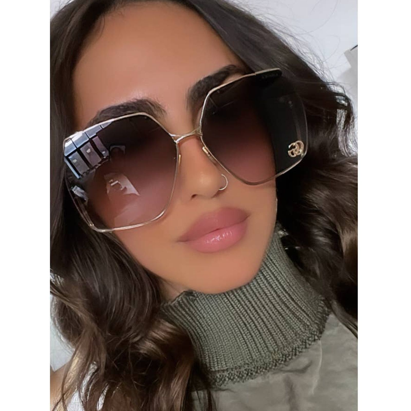 Gucci NEW Gucci GG0817S 006 Marmont Logo Oversized Gold Sunglasses Size ONE SIZE - 4 Thumbnail
