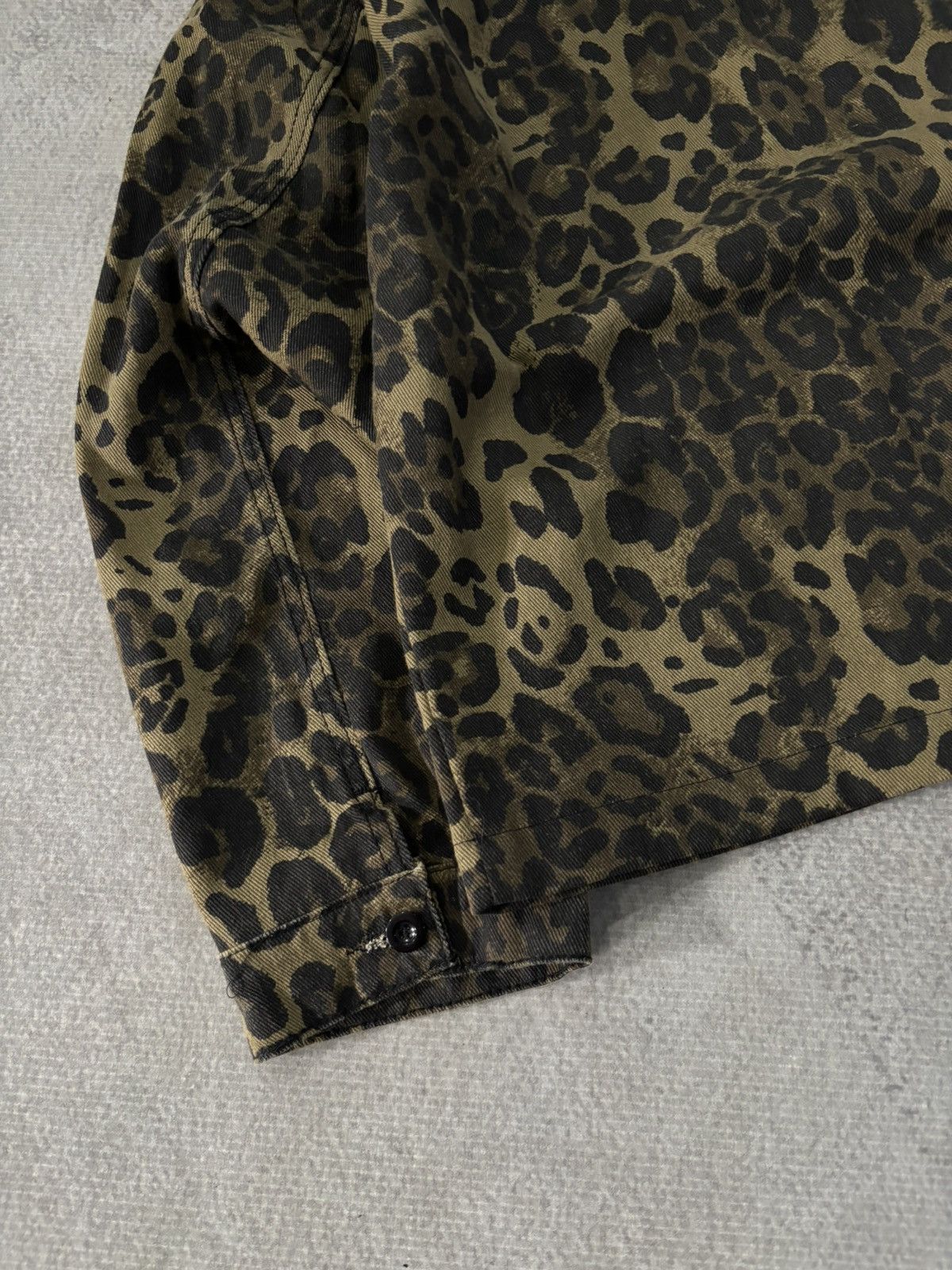 Other LEOPARD DENIM SHIRT Size US L / EU 52-54 / 3 - 10 Thumbnail