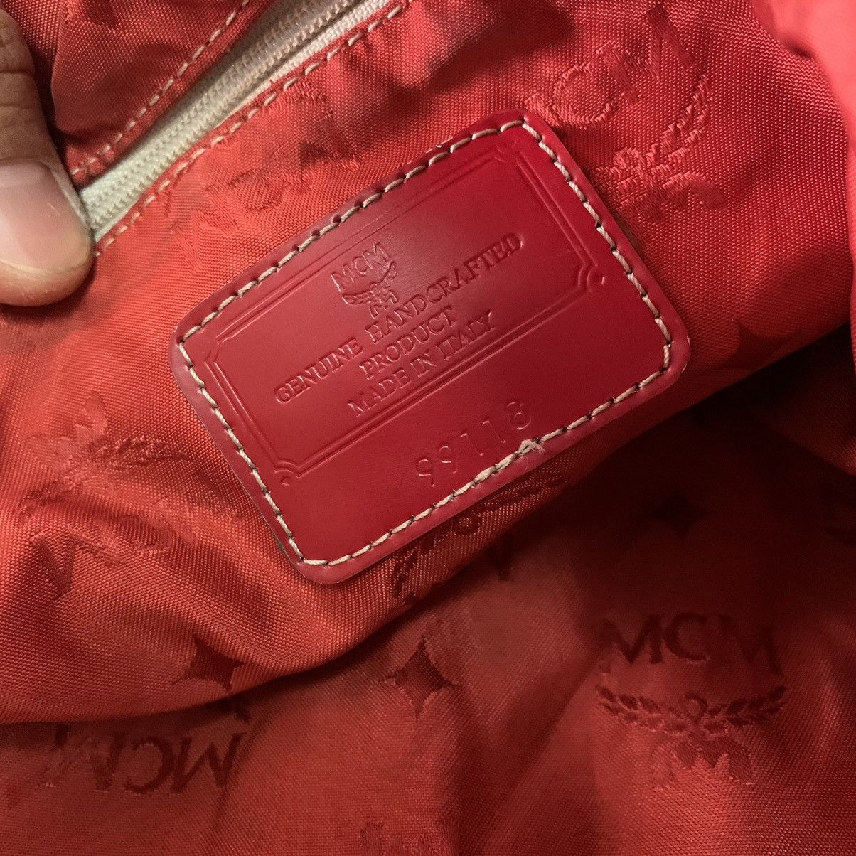 MCM MCM Red Large Shoulder Bag Size ONE SIZE - 14 Thumbnail