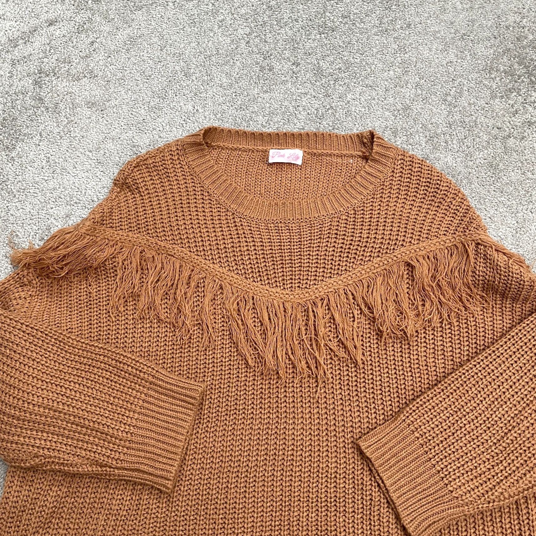 Vintage Pink Lily Women's Fringe Sweater Acrylic Crew Neck Pullover Bohemian Casual Knit Fall Winter Small Brown Size S / US 4 / IT 40 - 3 Thumbnail