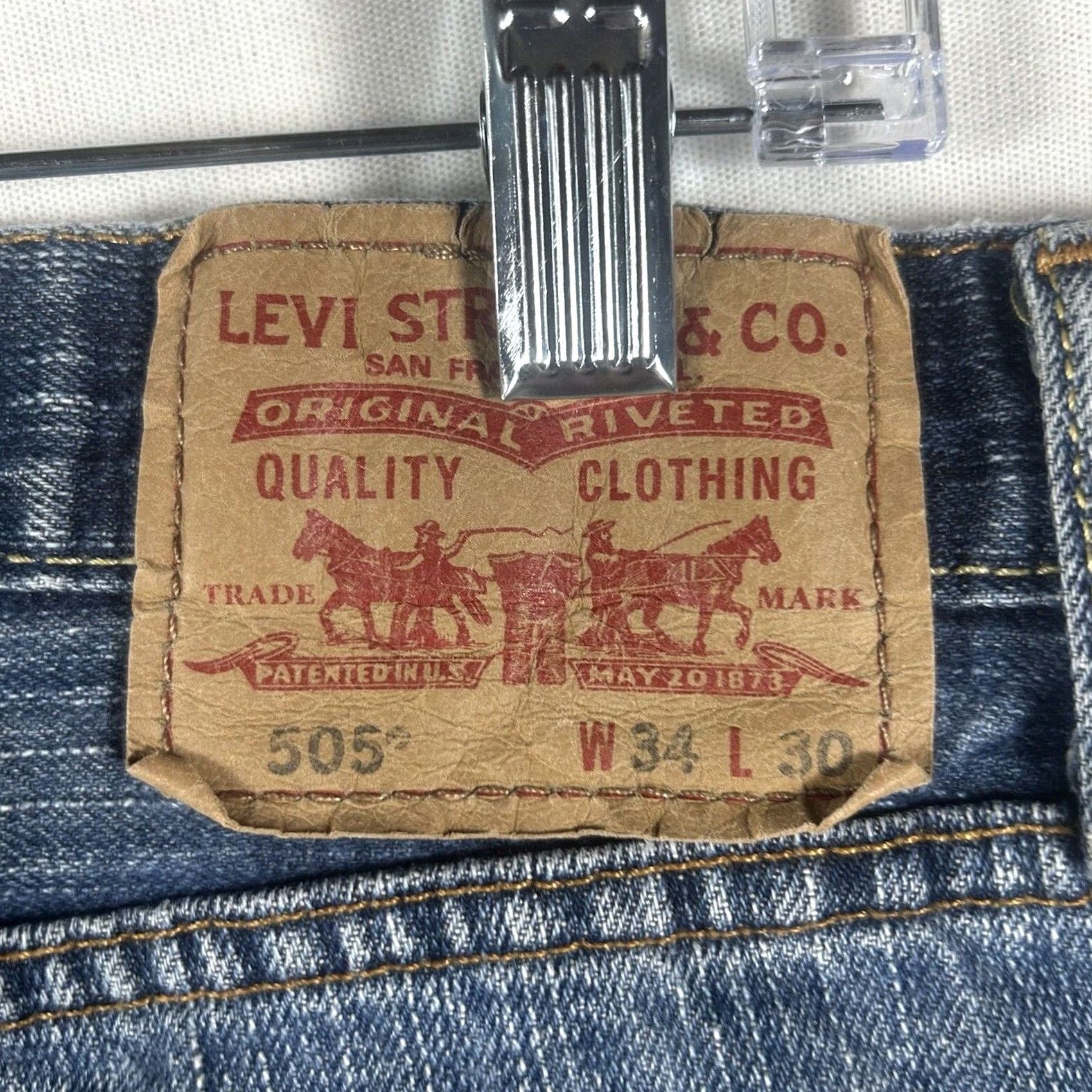 Levi's Levi's 505 Jeans Mens Size 34x30 Blue Denim Mid Rise Straight Fit Zip Pocket 5-Pocket Style Classic Regular Inseam 30 in Size US 34 / EU 50 - 6 Thumbnail